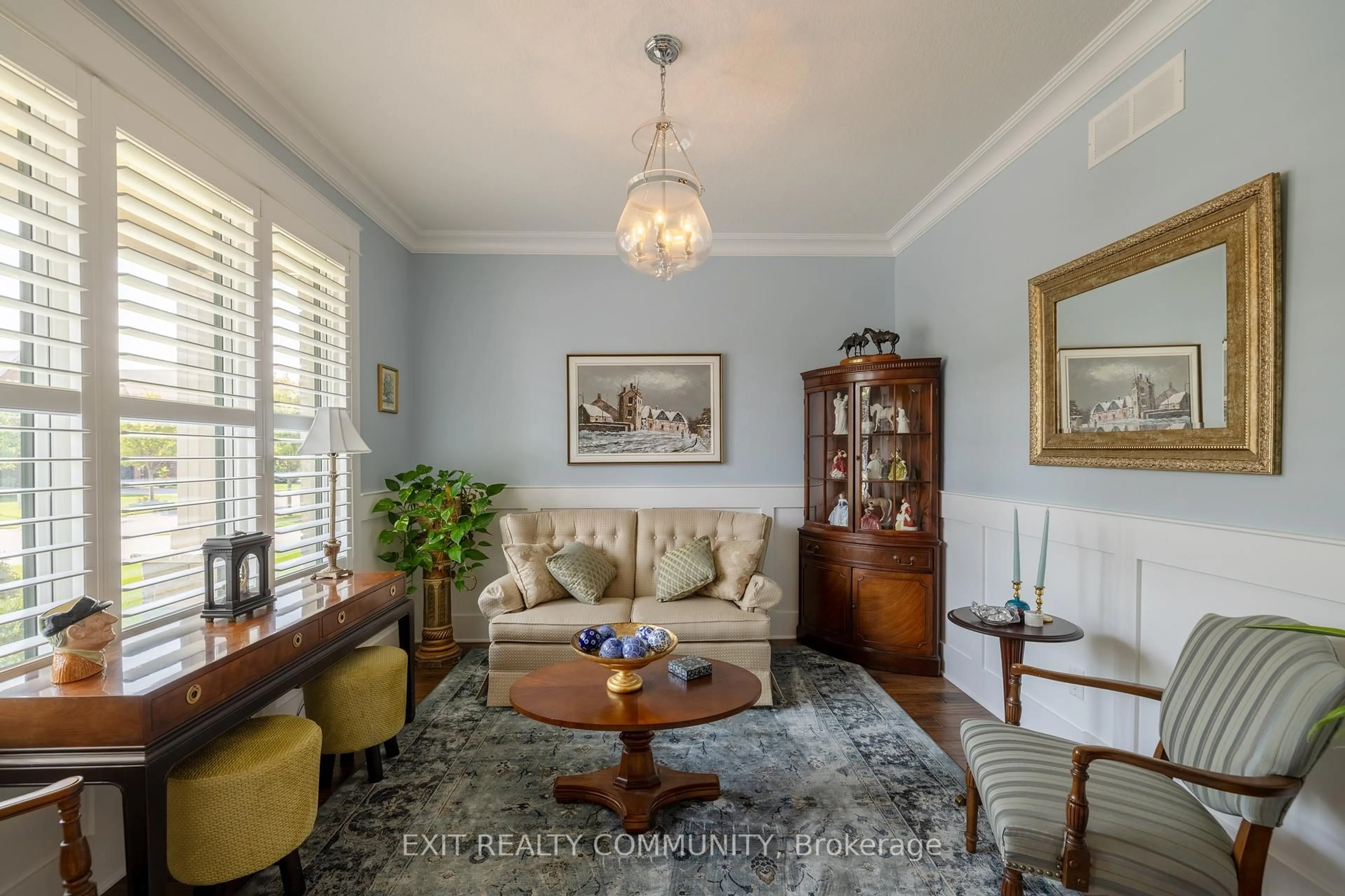 Living room with furniture, unknown for 1544 Privet Pl, London Ontario N5X 0E7