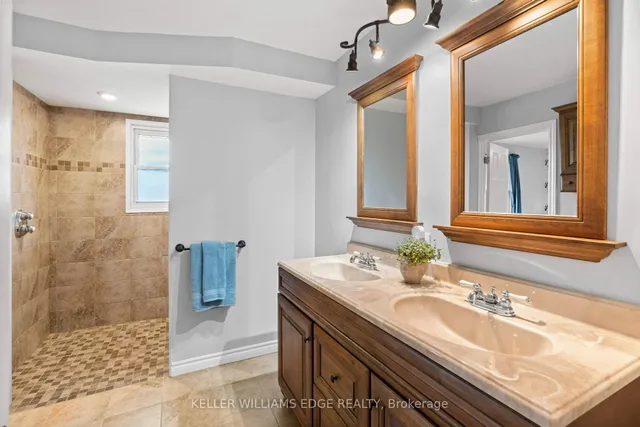 Additional property image - 1786 8 Concession