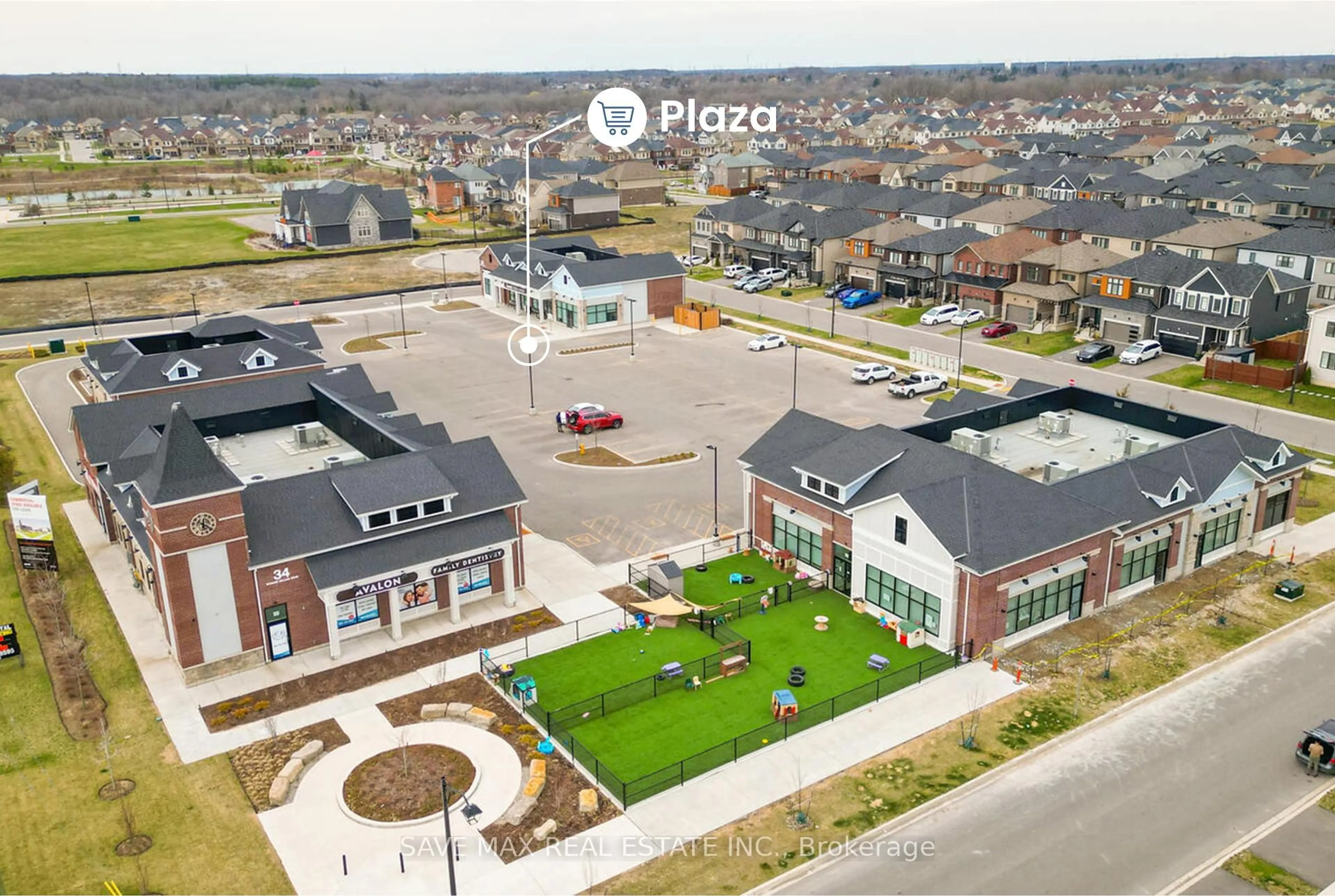 A pic from outside/outdoor area/front of a property/back of a property/a pic from drone, street for 22 Oaktree Dr, Haldimand Ontario N3W 0E6