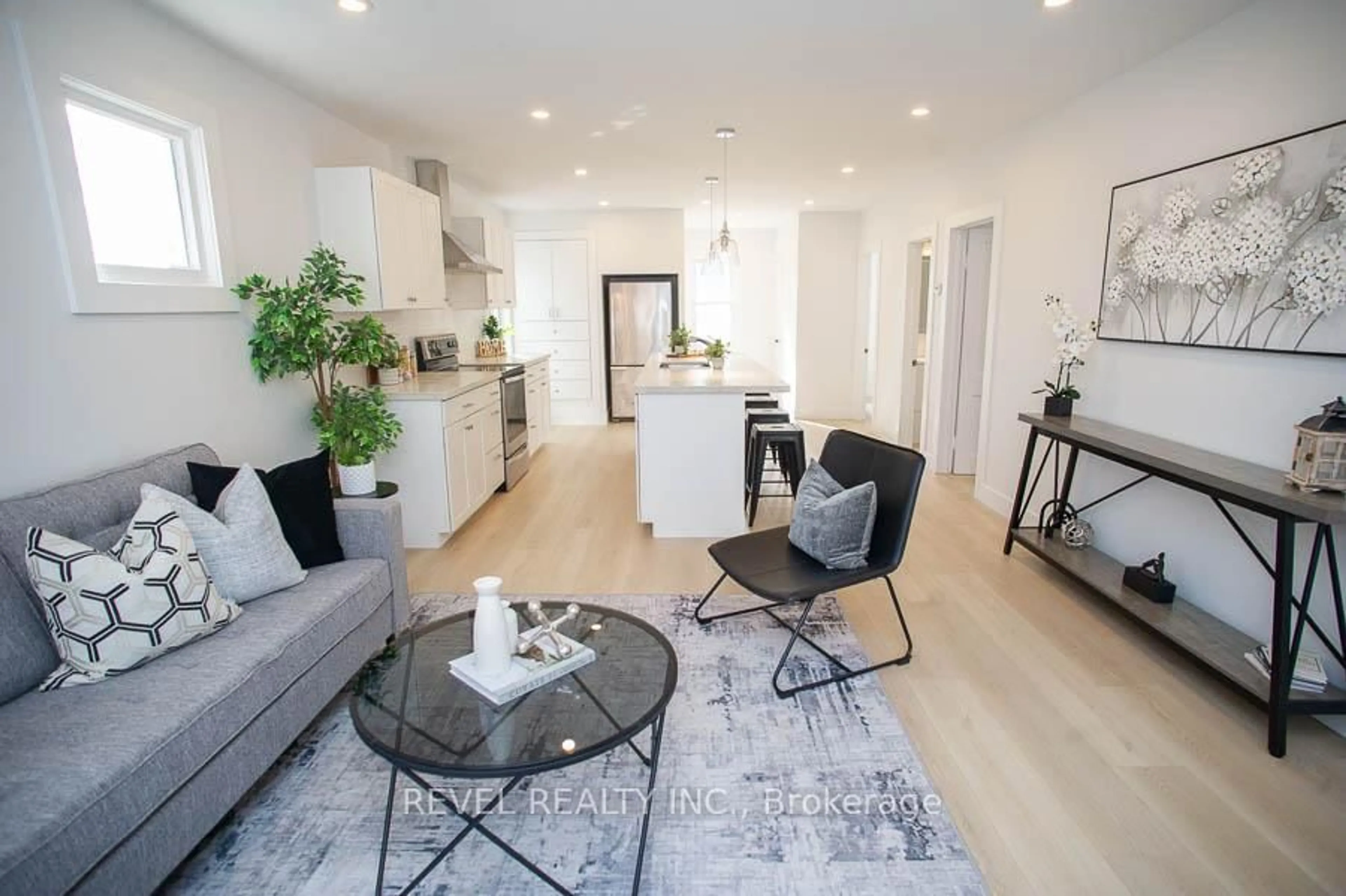 Open concept kitchen, unknown for 57 Eagle Ave, Brantford Ontario N3S 1Z2