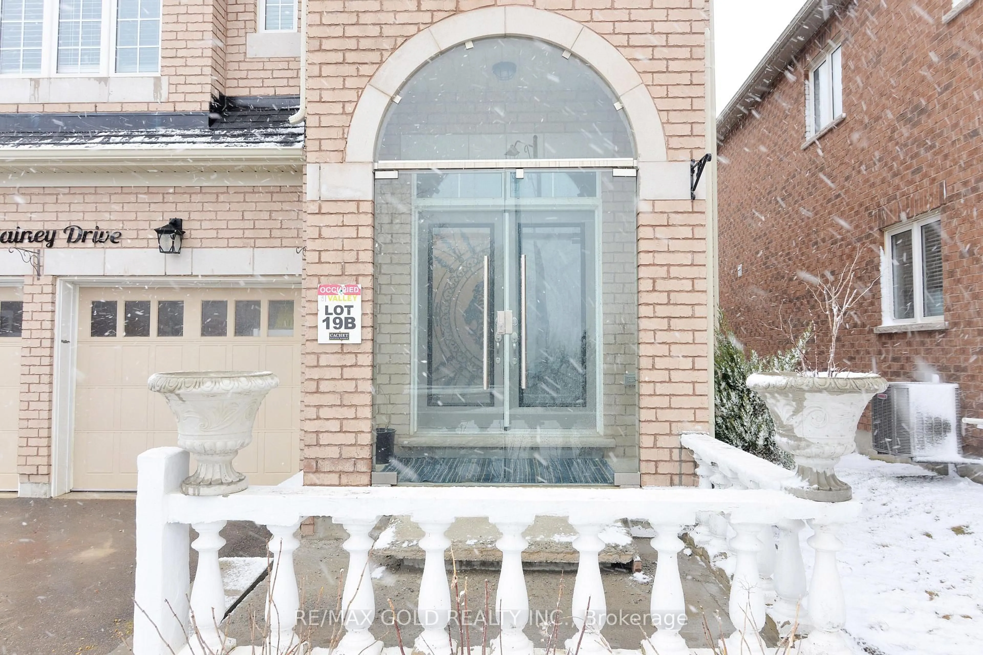 Unknown for 35 Rainey Dr, East Luther Grand Valley Ontario L9W 7R5
