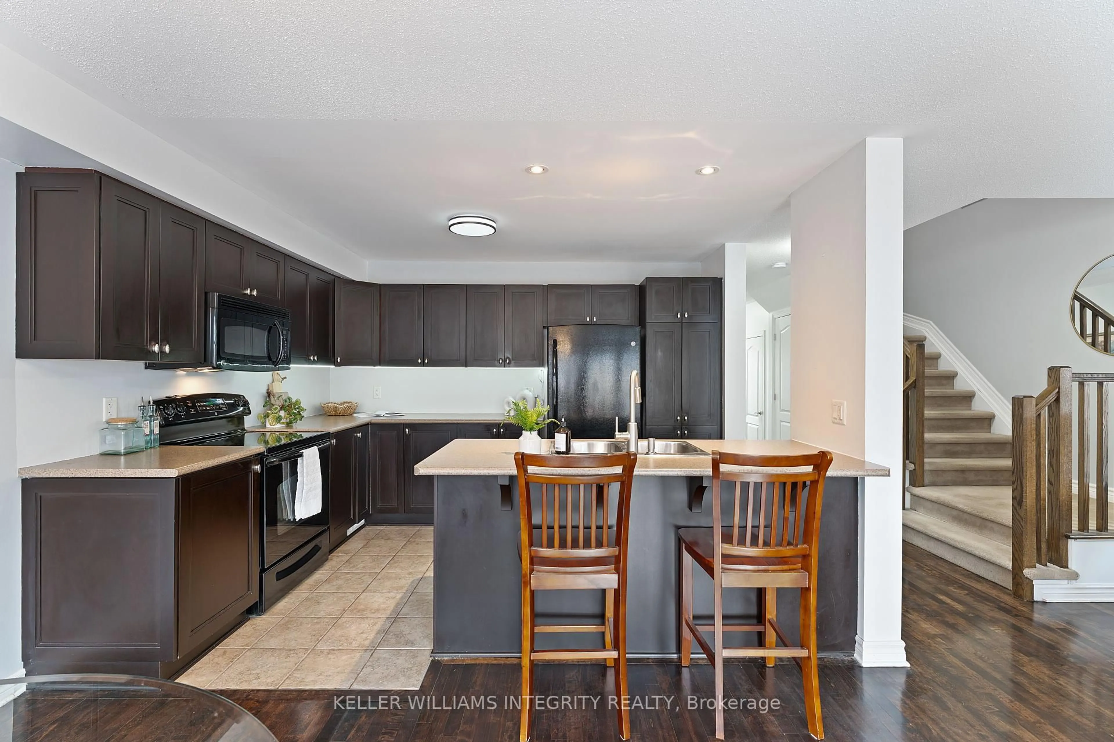 Open concept kitchen, unknown for 509 Cherokee Way, Ottawa Ontario K2S 0H5