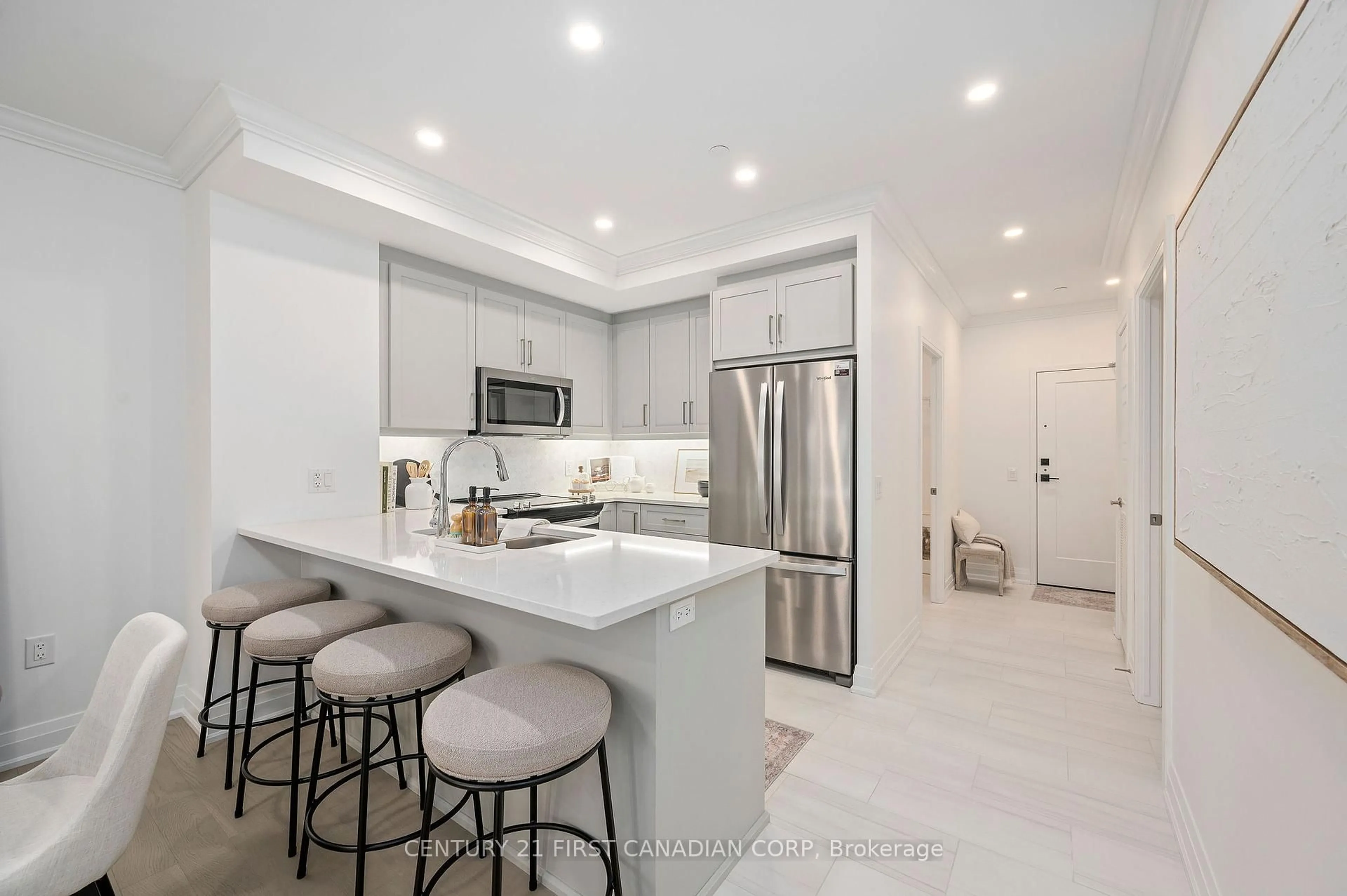 Open concept kitchen, ceramic/tile floor for 1560 Upper West Ave #214, London South Ontario N6K 4P9