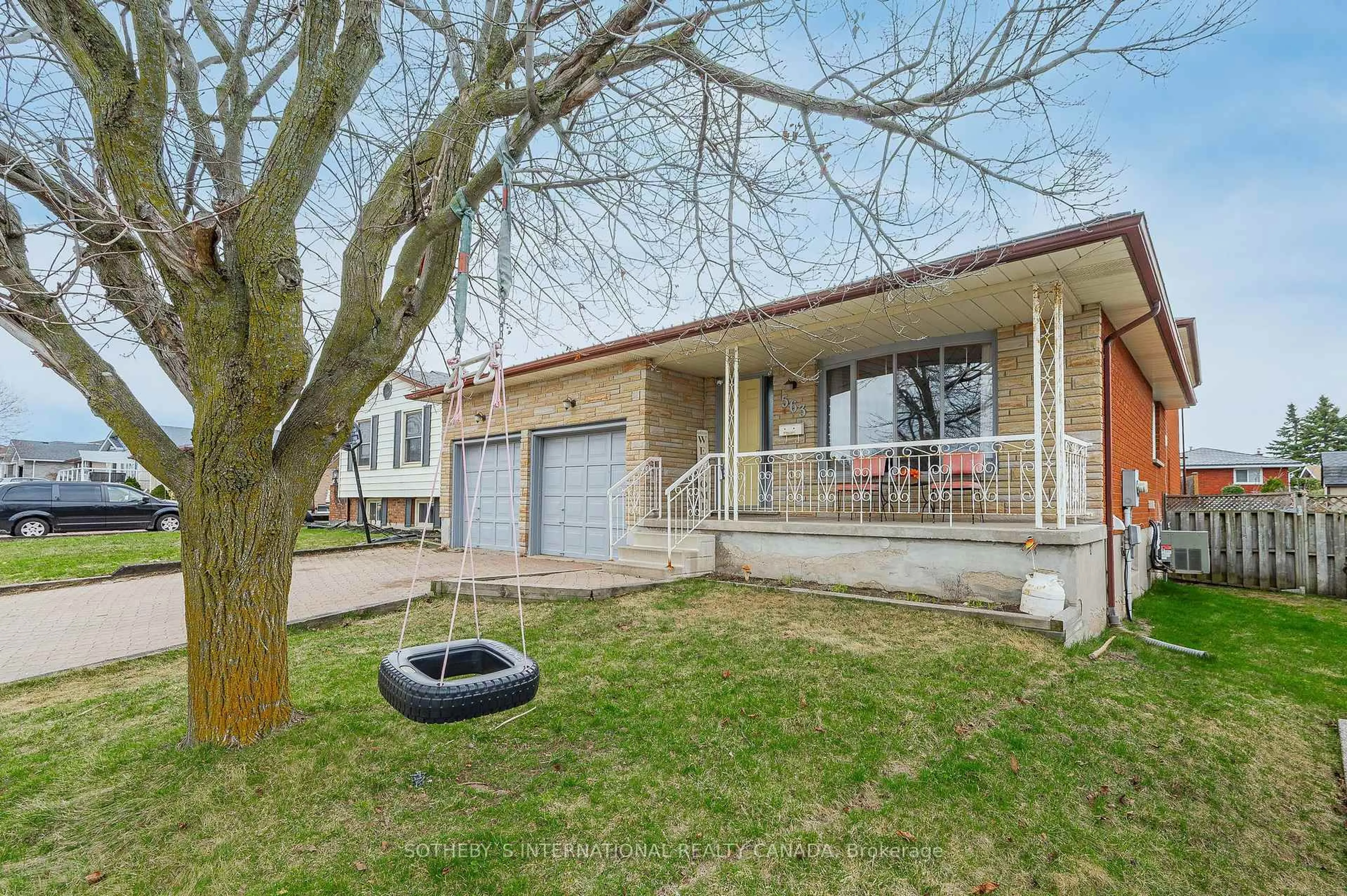 Unknown for 563 Champlain Blvd, Cambridge Ontario N1R 7V1