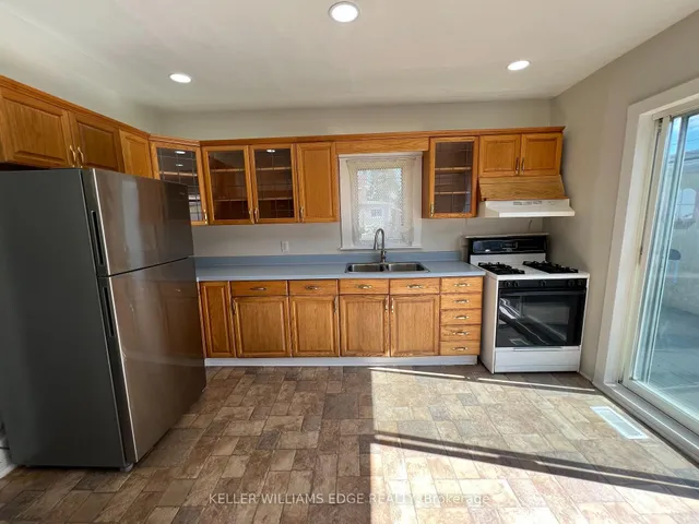 Additional property image - 56 Garside Ave