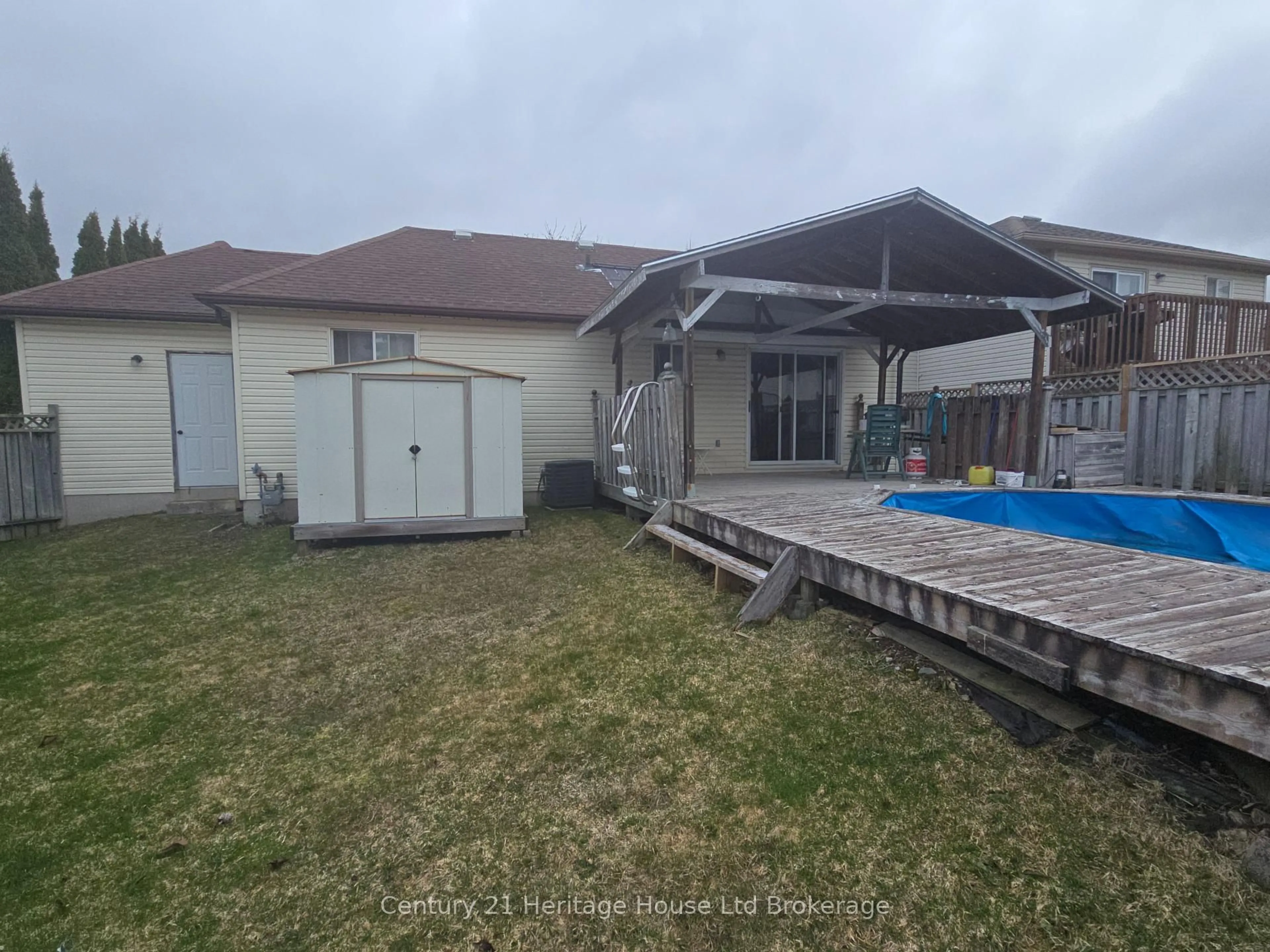 Unknown for 42 Pebble Beach Crt, Woodstock Ontario N4S 8X2