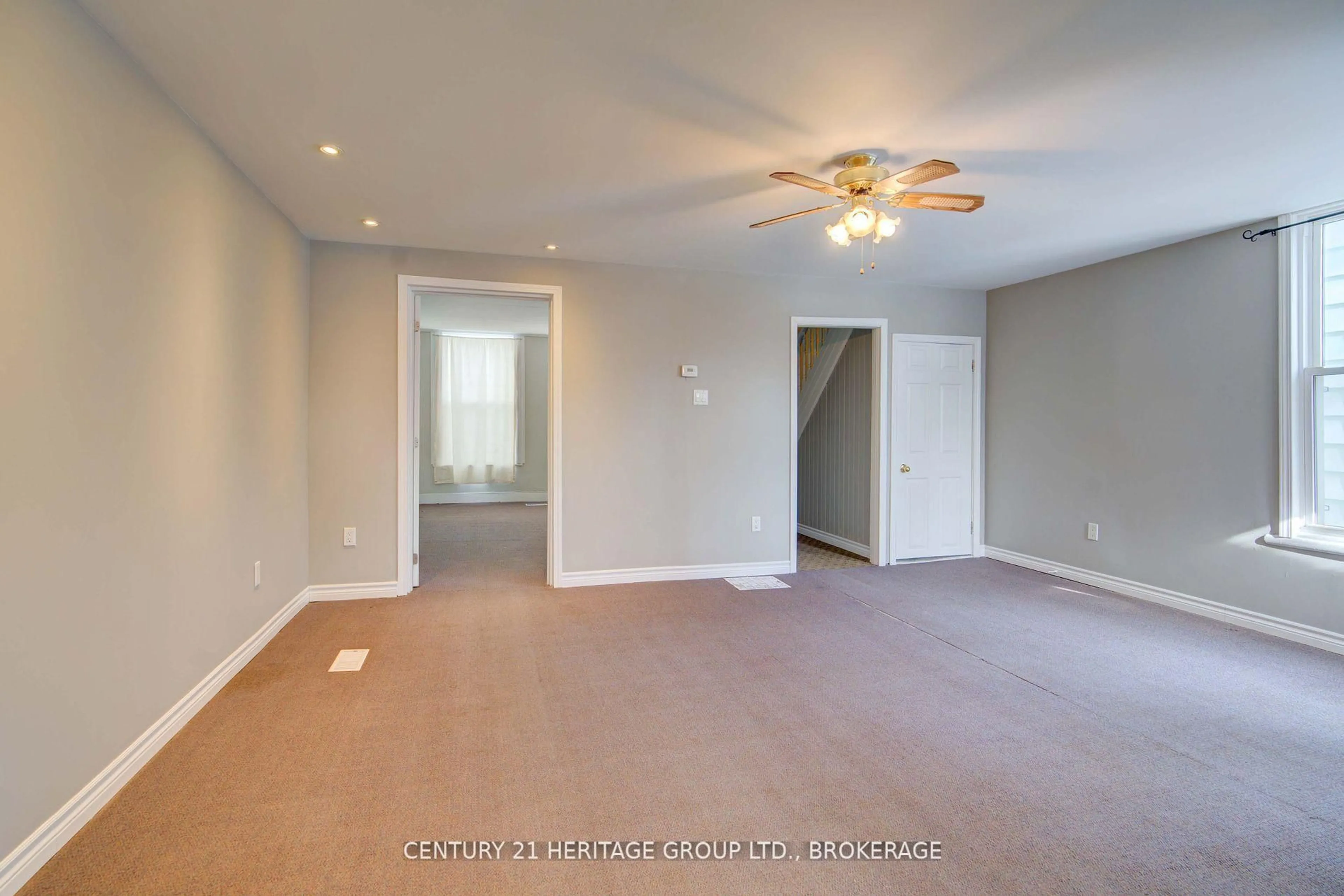 A pic of a room for 243 KING St, Gananoque Ontario K7G 1G4