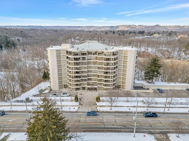 Additional property image - 1770 Main St Unit 506