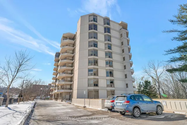Additional property image - 1770 Main St Unit 506