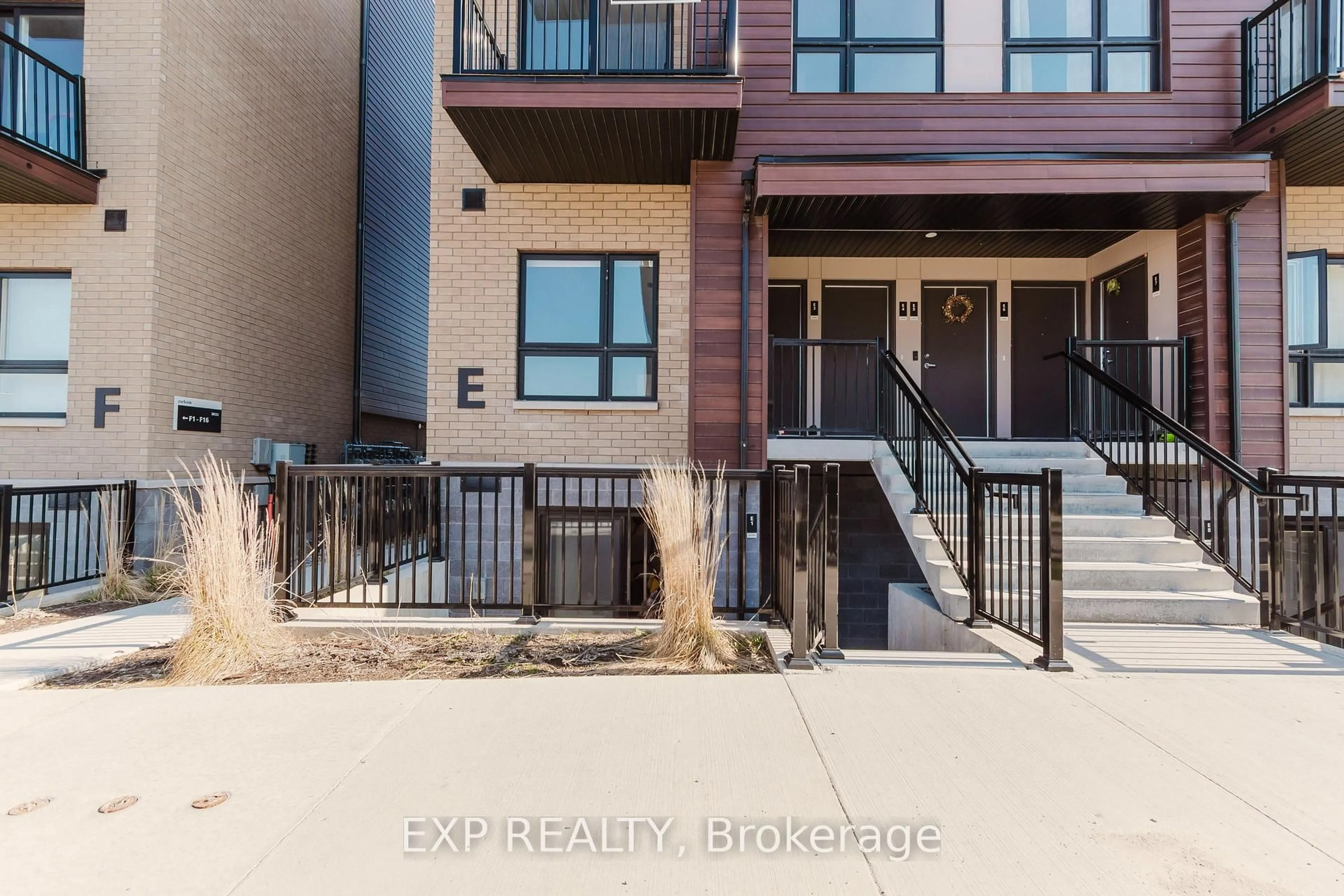 Unknown for 20 Palace St #E1, Kitchener Ontario N2E 0J3