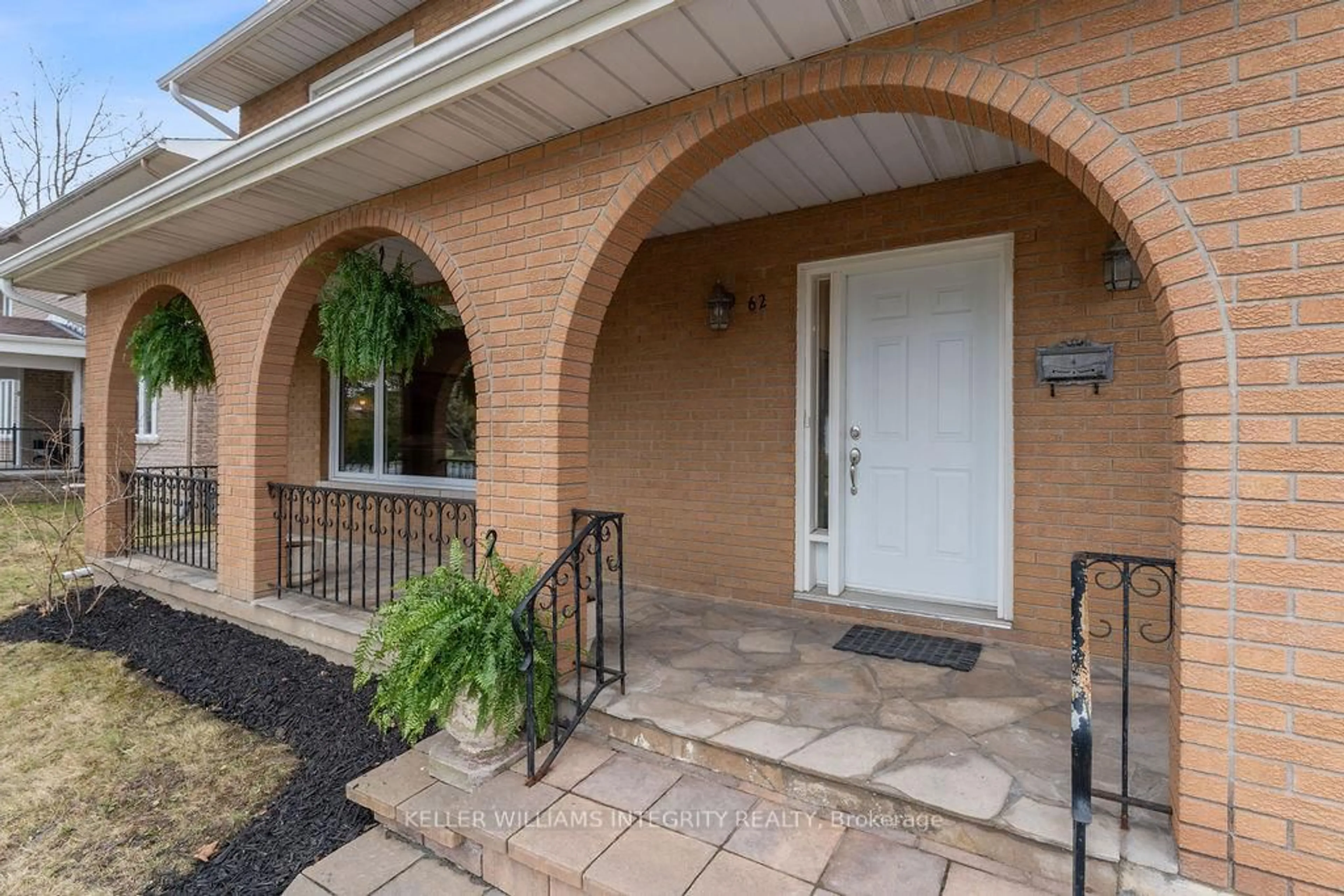 Unknown for 62 Chippewa Ave, Ottawa Ontario K2G 1Y2