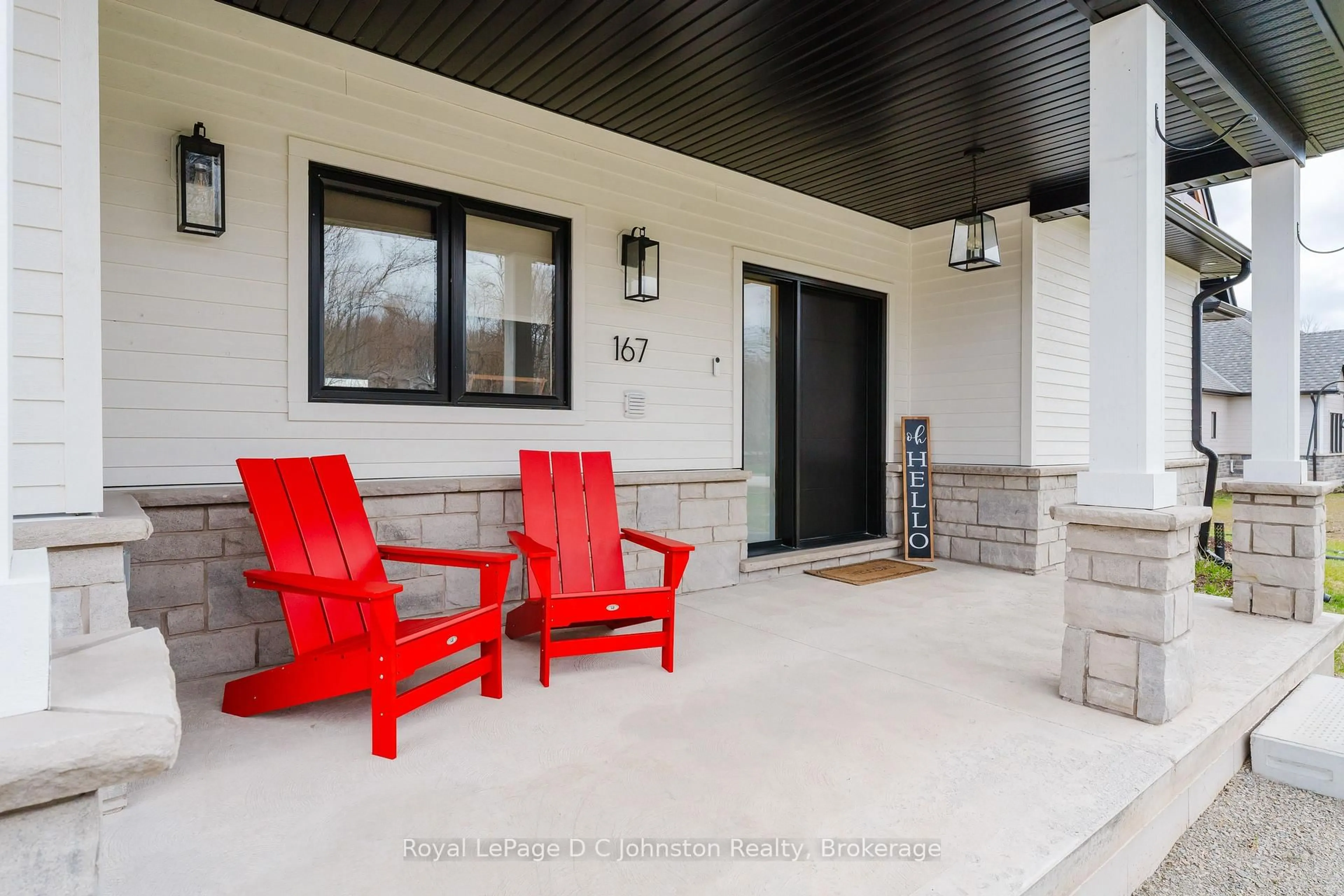 Patio, street for 167 Alexandria St, Georgian Bluffs Ontario N4K 0G2