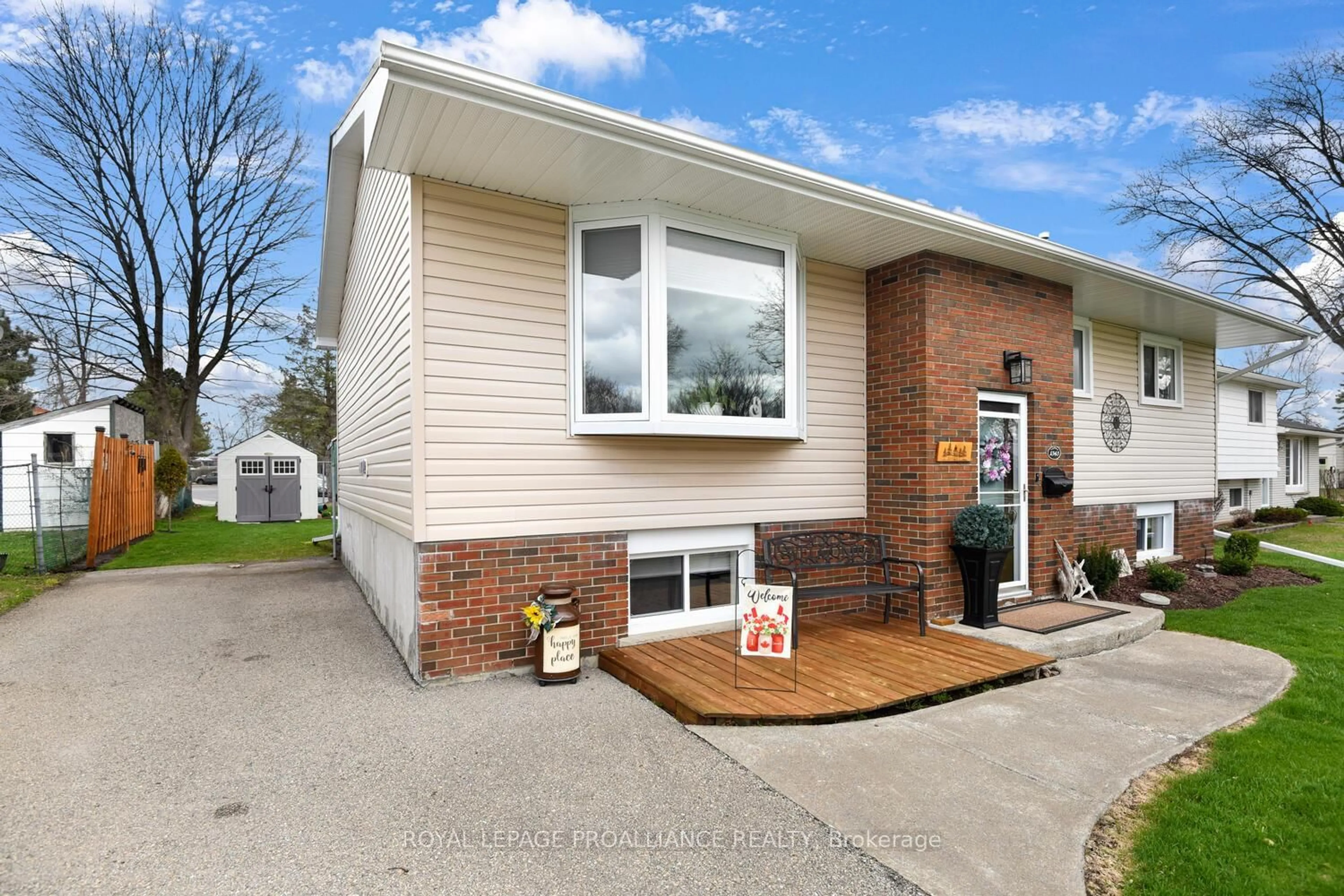 Home with brick exterior material, street for 1343 Borden Cres, Brockville Ontario K6V 5X7