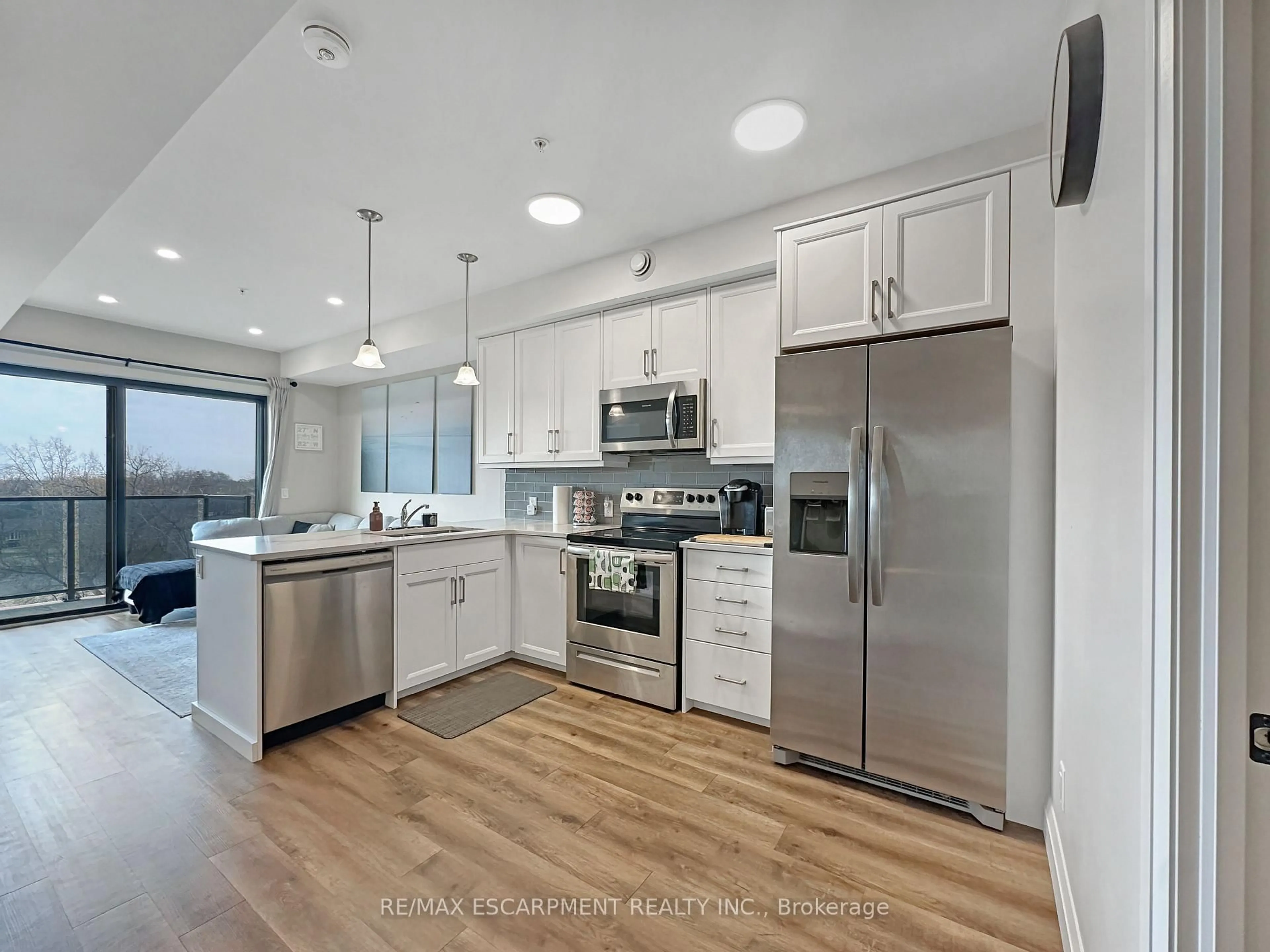 Open concept kitchen, unknown for 64 Main St #409, Haldimand Ontario N0A 1H0
