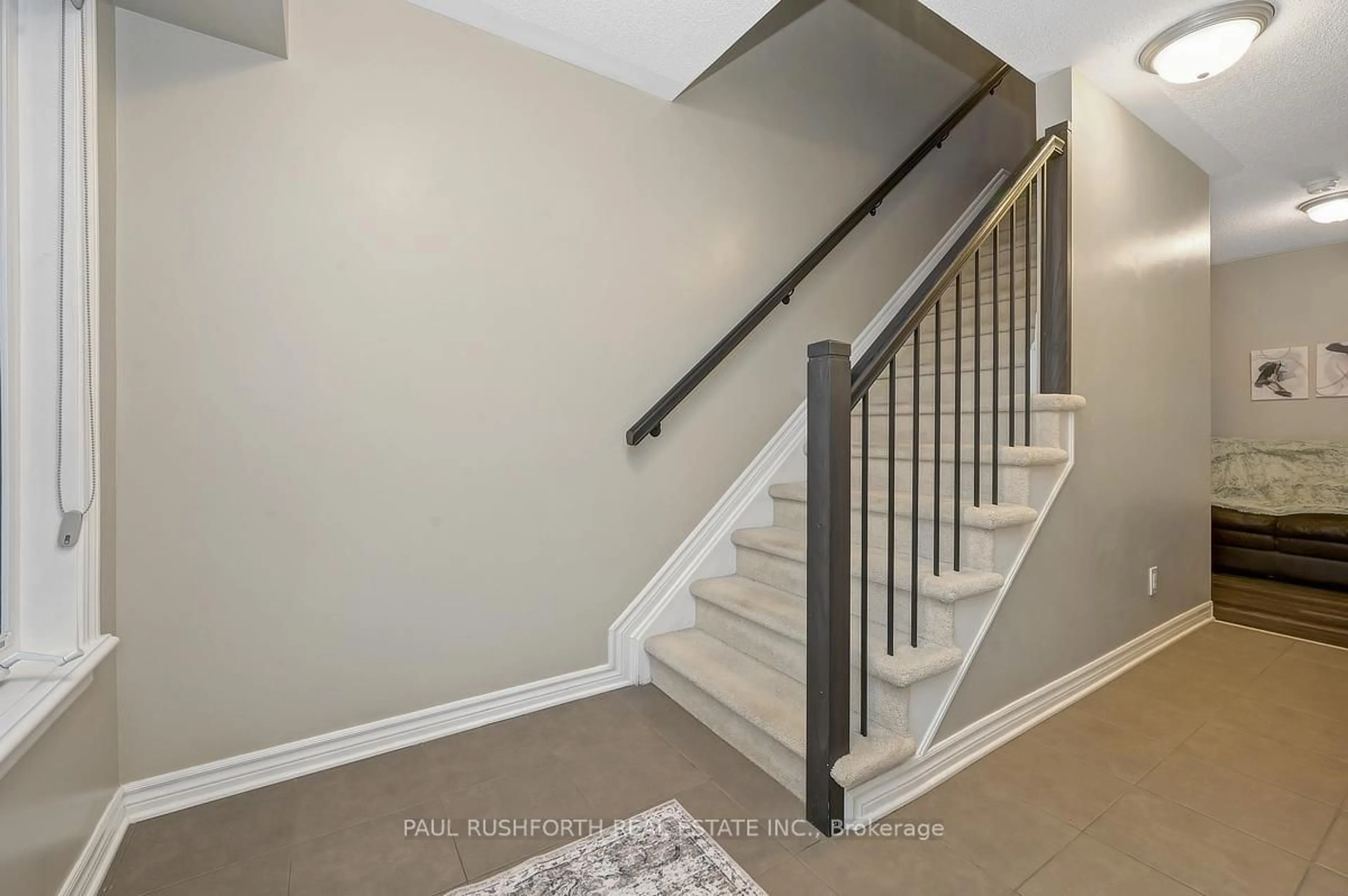 Stairs for 210 Leather Leaf Terr, Ottawa Ontario K2J 5Z7