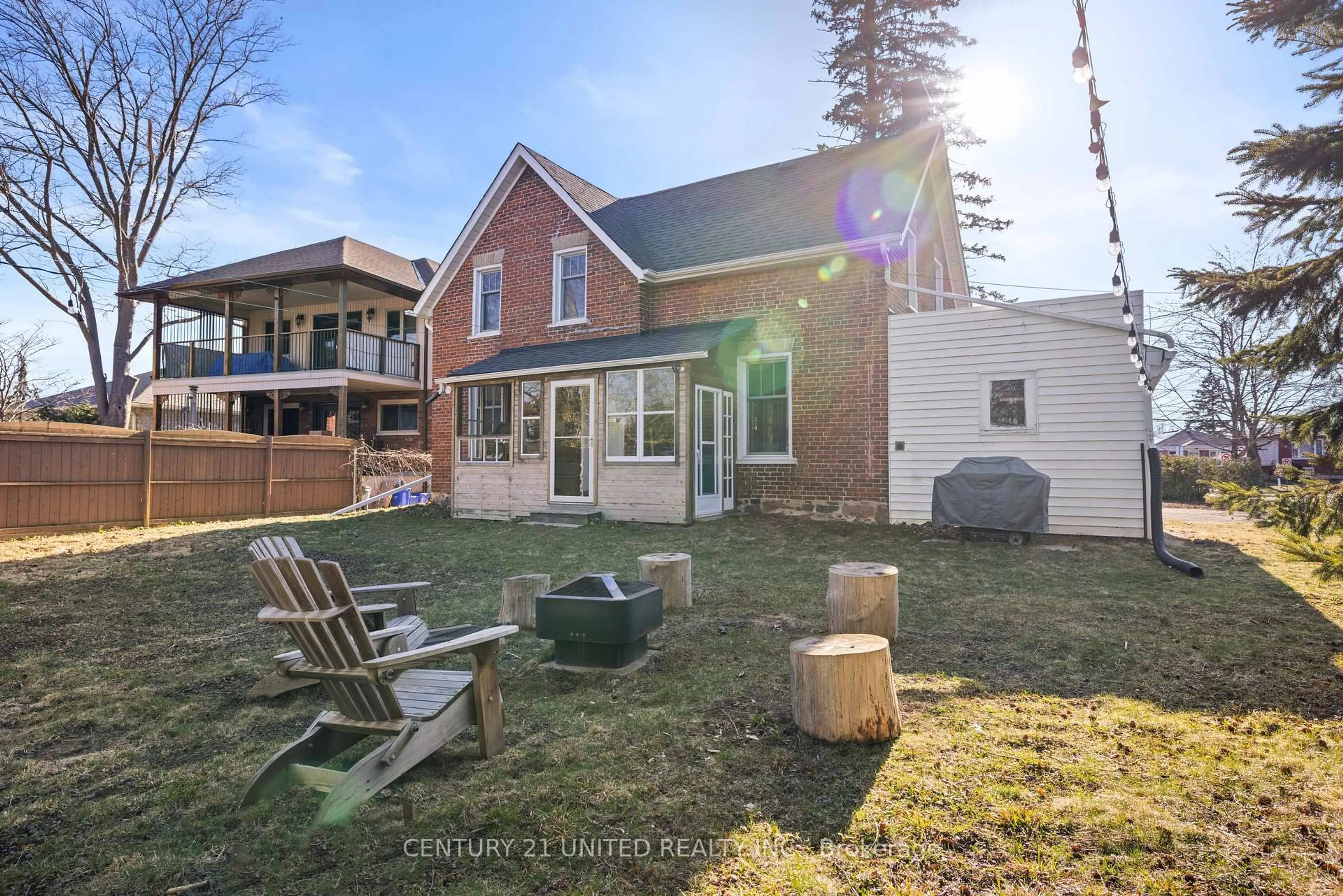 A pic from outside/outdoor area/front of a property/back of a property/a pic from drone, unknown for 526 Monaghan Rd, Peterborough Ontario K9J 5H5