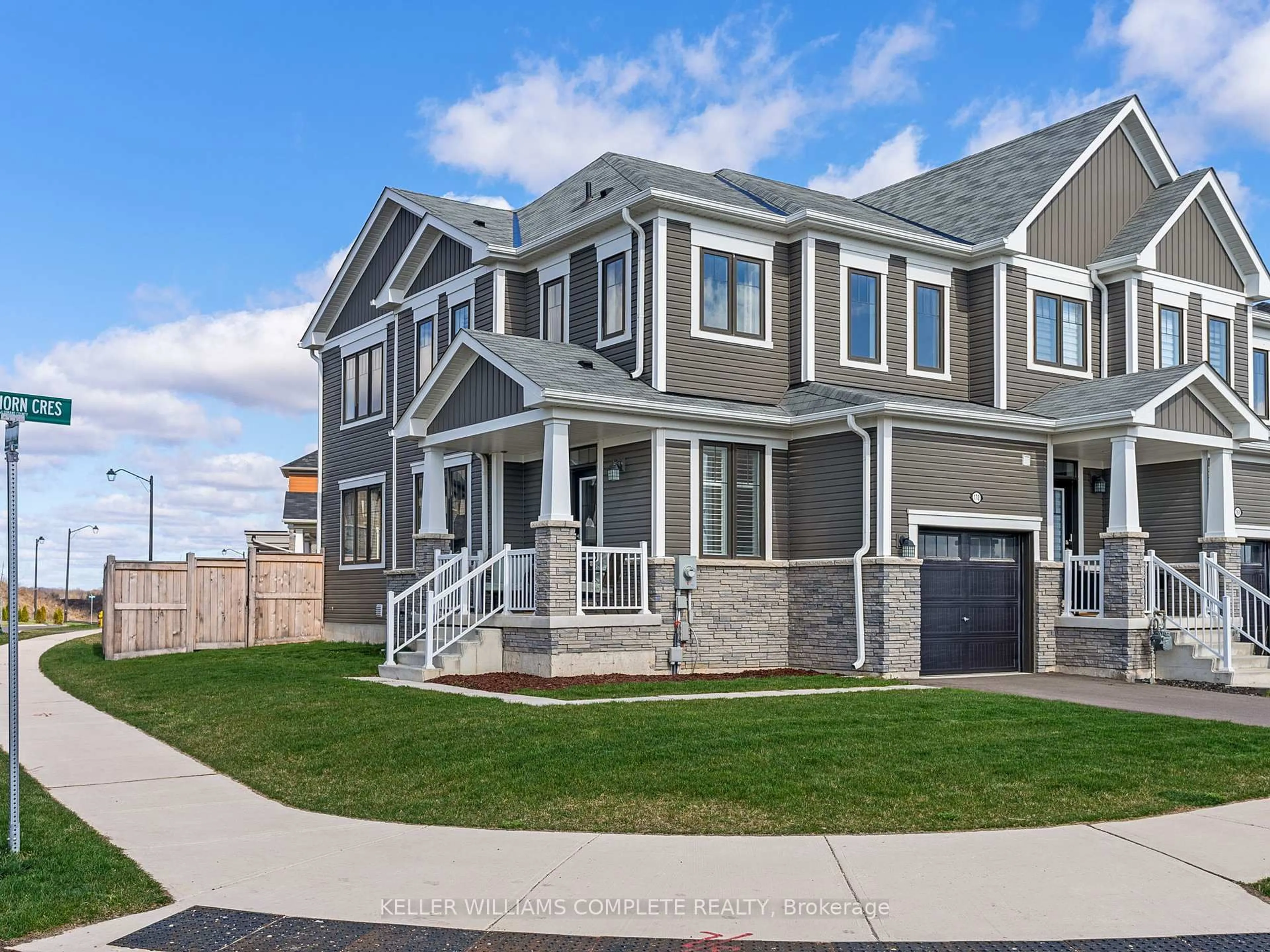 Home with vinyl exterior material, street for 170 Whithorn Cres, Haldimand Ontario N3W 0G7