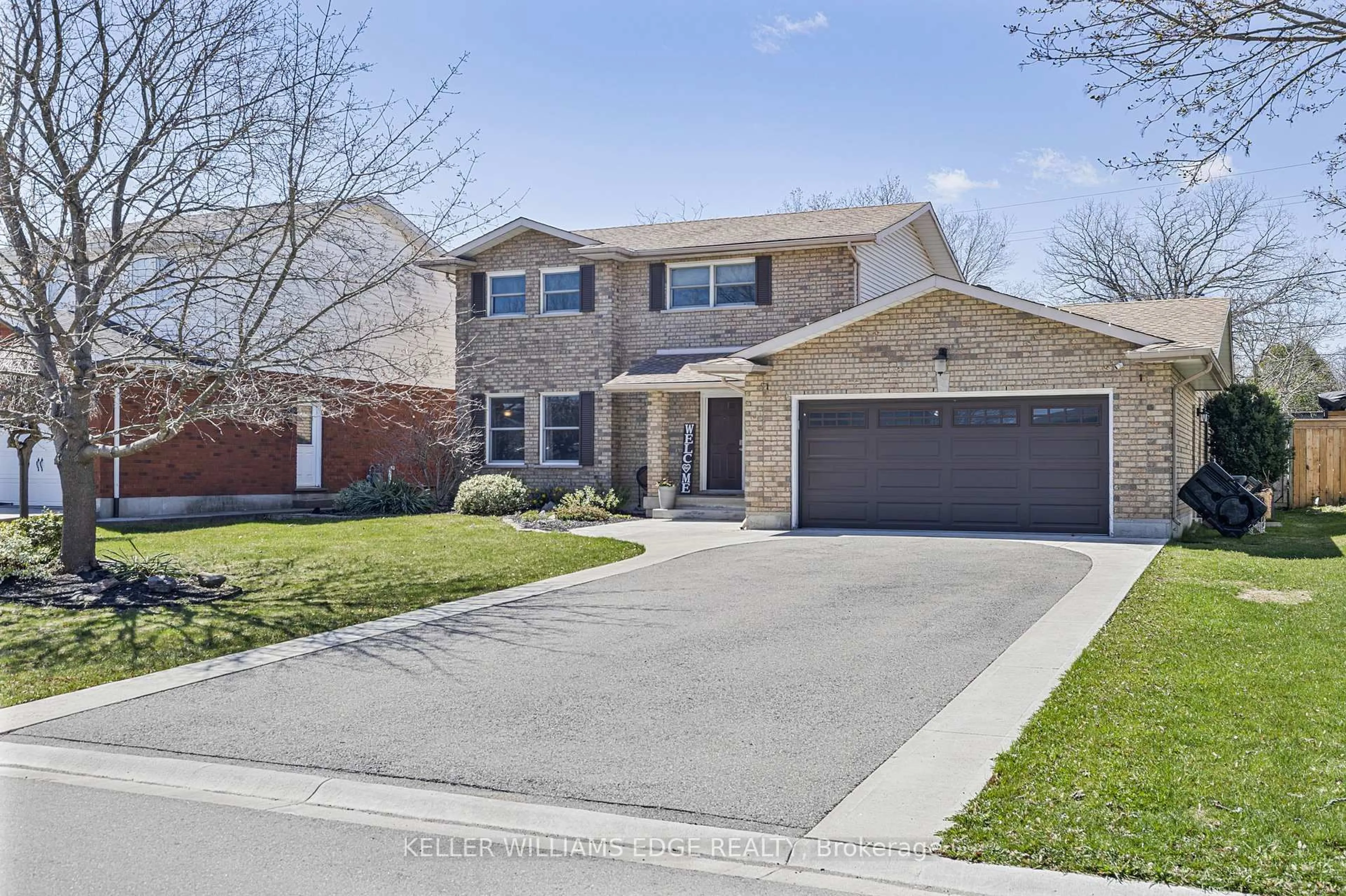 Home with brick exterior material, street for 5 Kintyre Crt, Haldimand Ontario N3W 1G8