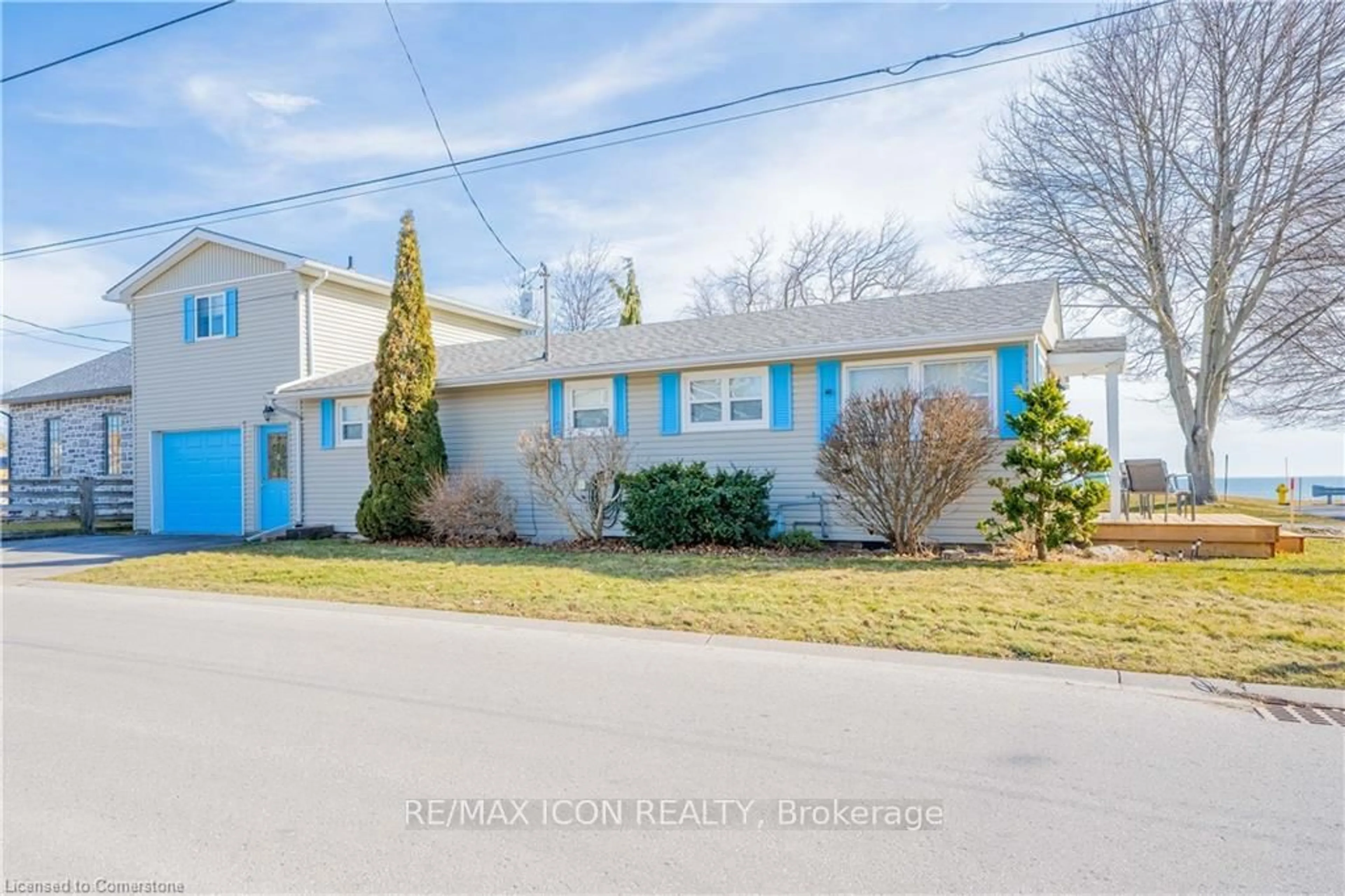 Unknown for 2035 Erie St, Norfolk Ontario N0A 1N0