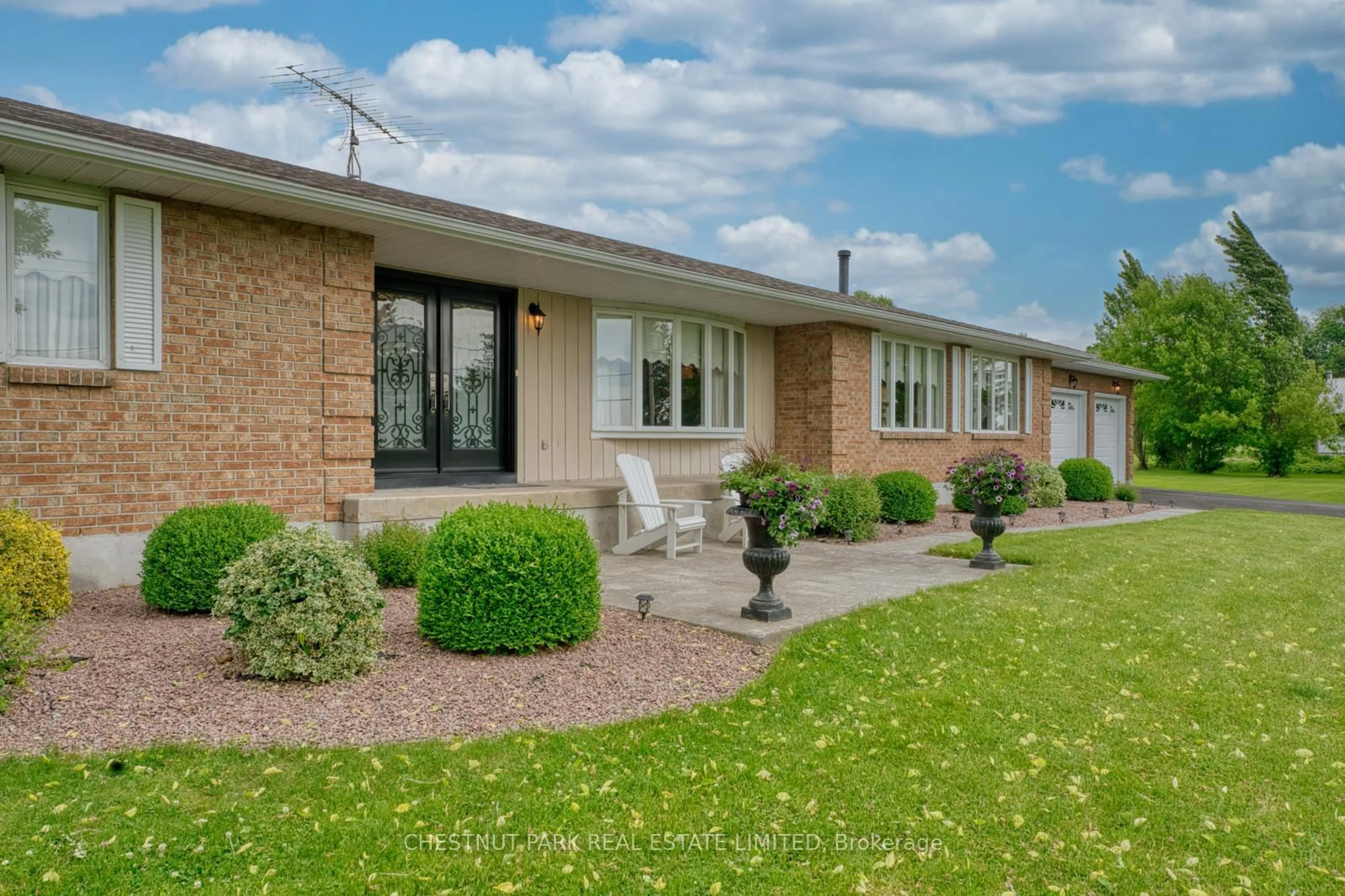 Home with brick exterior material, street for 90 River Rd, Leeds and the Thousand Islands Ontario K0E 1L0