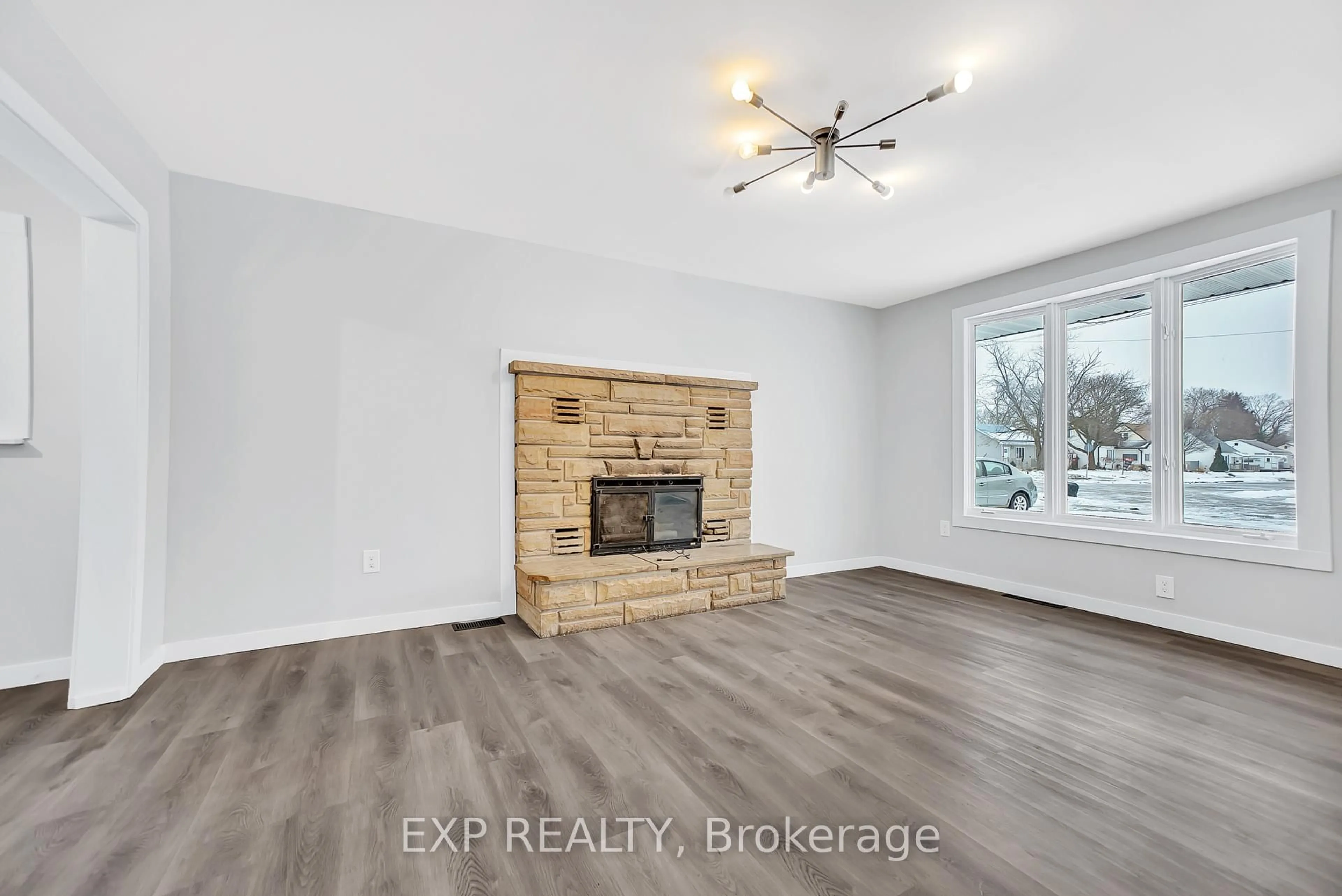 Living room with furniture, unknown for 8 Jackson St, Quinte West Ontario K8V 1Z7