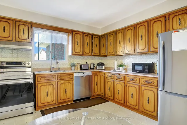 Additional property image - 137 Wimbleton Cres
