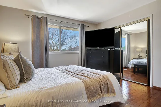 Additional property image - 137 Wimbleton Cres