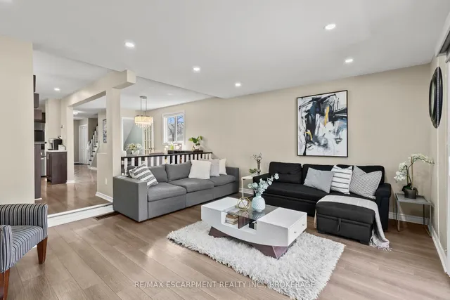 Additional property image - 64 Athenia Dr