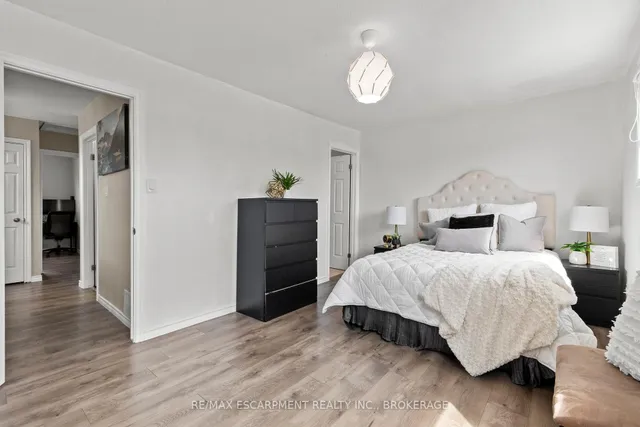 Additional property image - 64 Athenia Dr