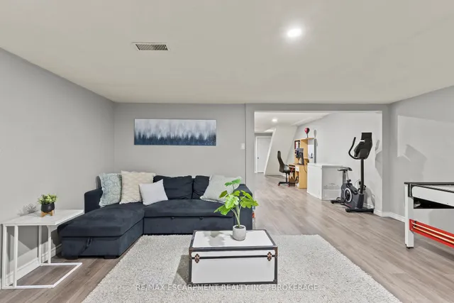 Additional property image - 64 Athenia Dr