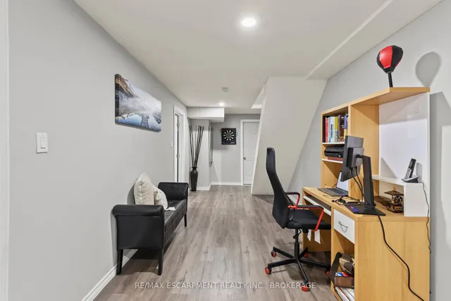 Additional property image - 64 Athenia Dr