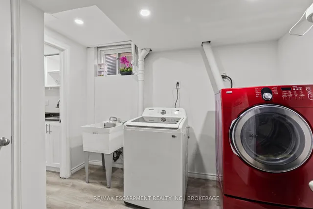 Additional property image - 64 Athenia Dr