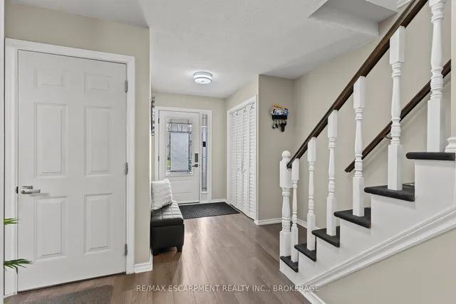 Additional property image - 64 Athenia Dr