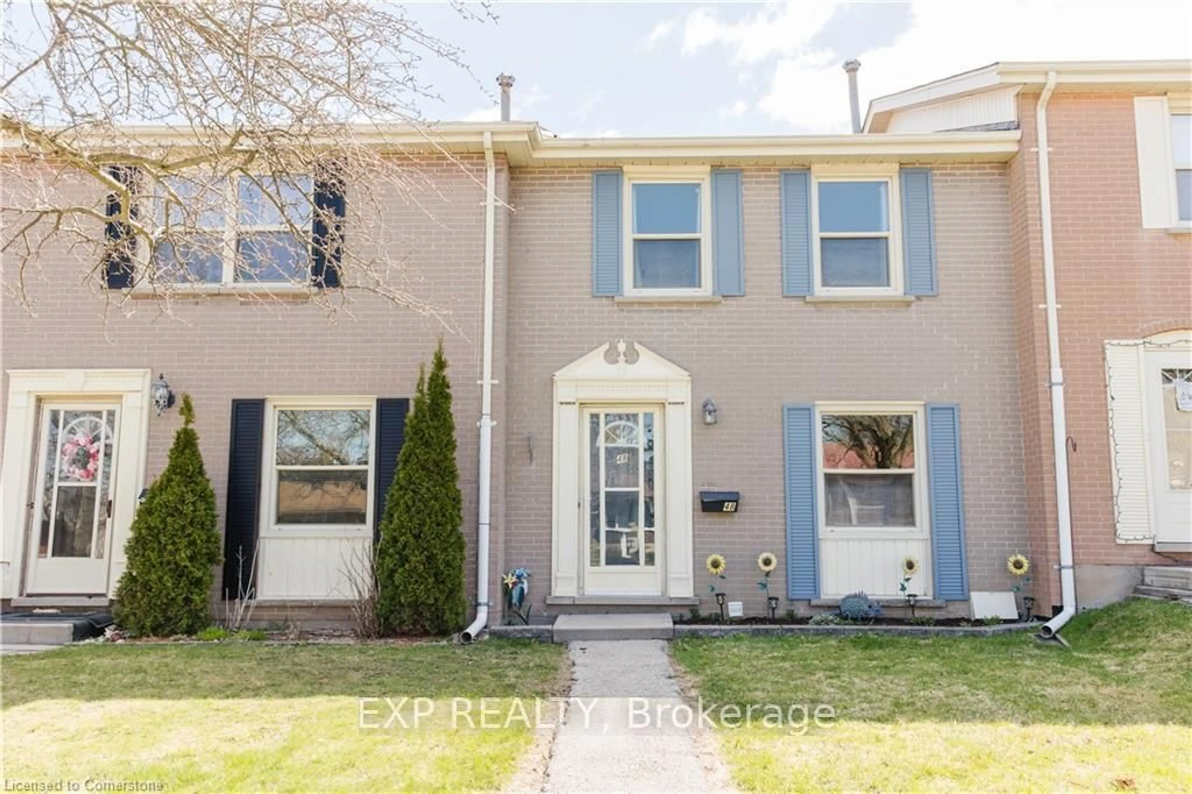 Home with vinyl exterior material, street for 48 Montcalm Dr #5, Kitchener Ontario N2B 2R1