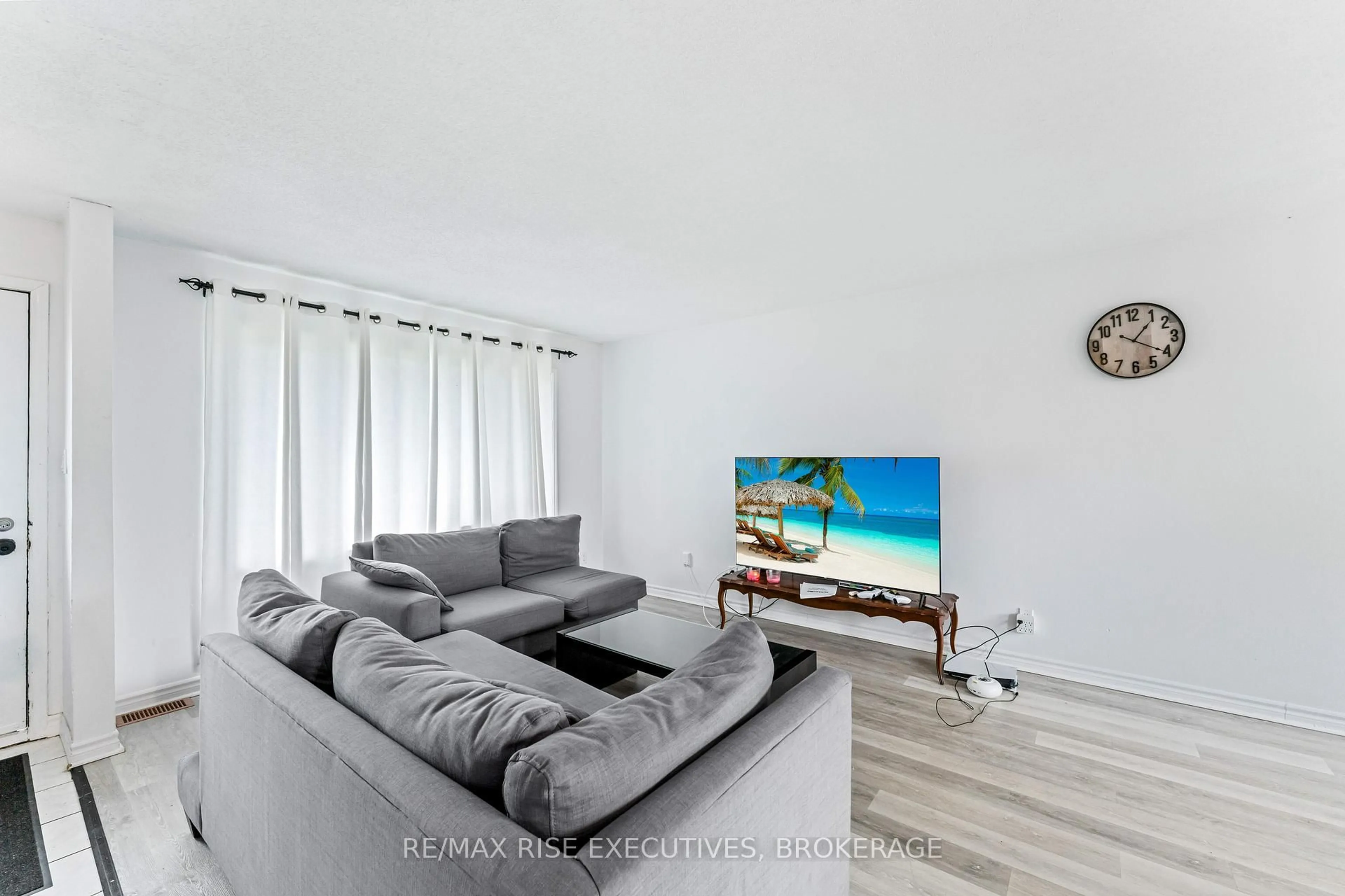 Living room with furniture, unknown for 16 Limeridge Dr, Kingston Ontario K7M 6M3