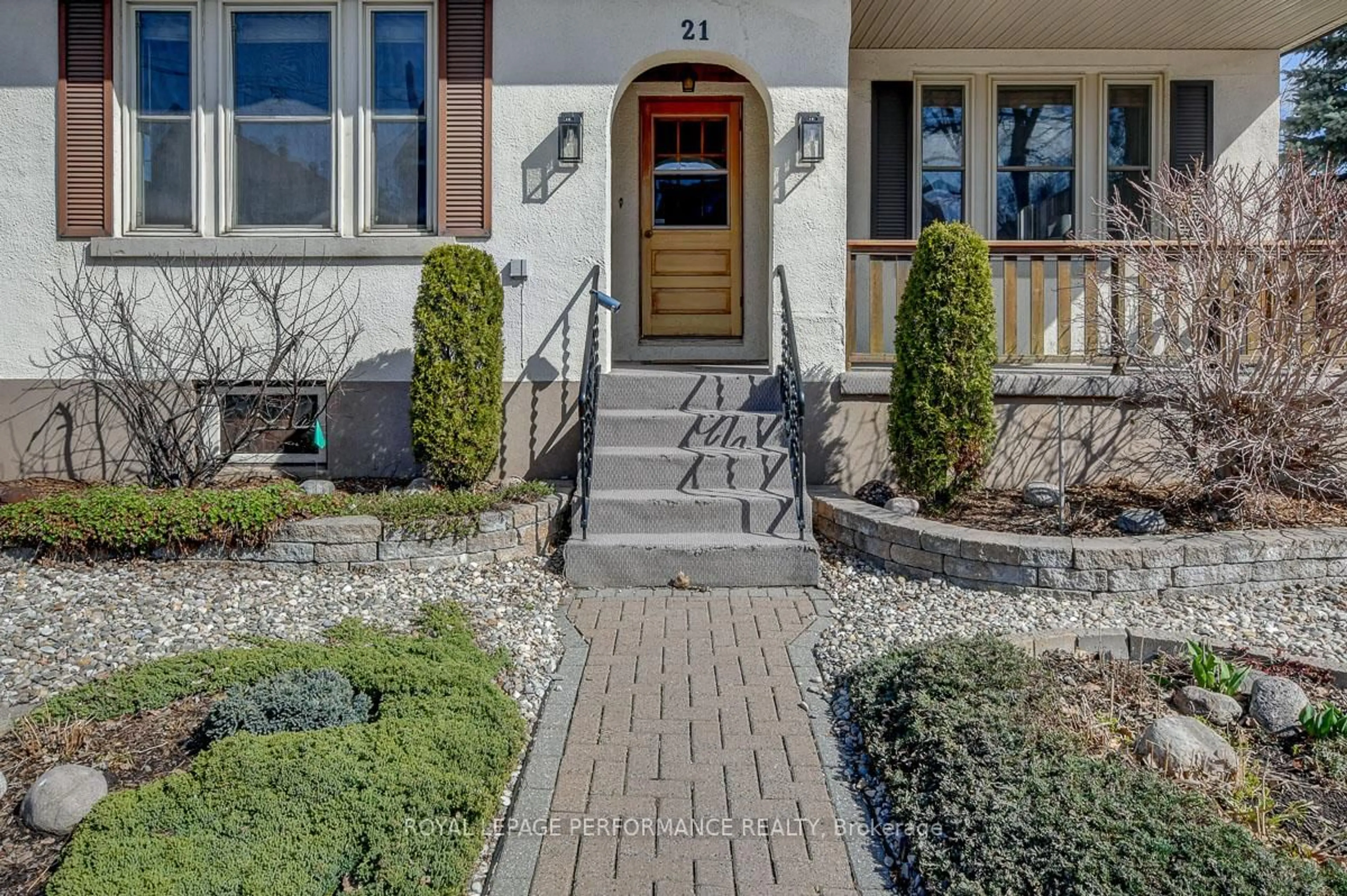 Unknown for 21 Prince Albert St, Ottawa Ontario K1K 2A5