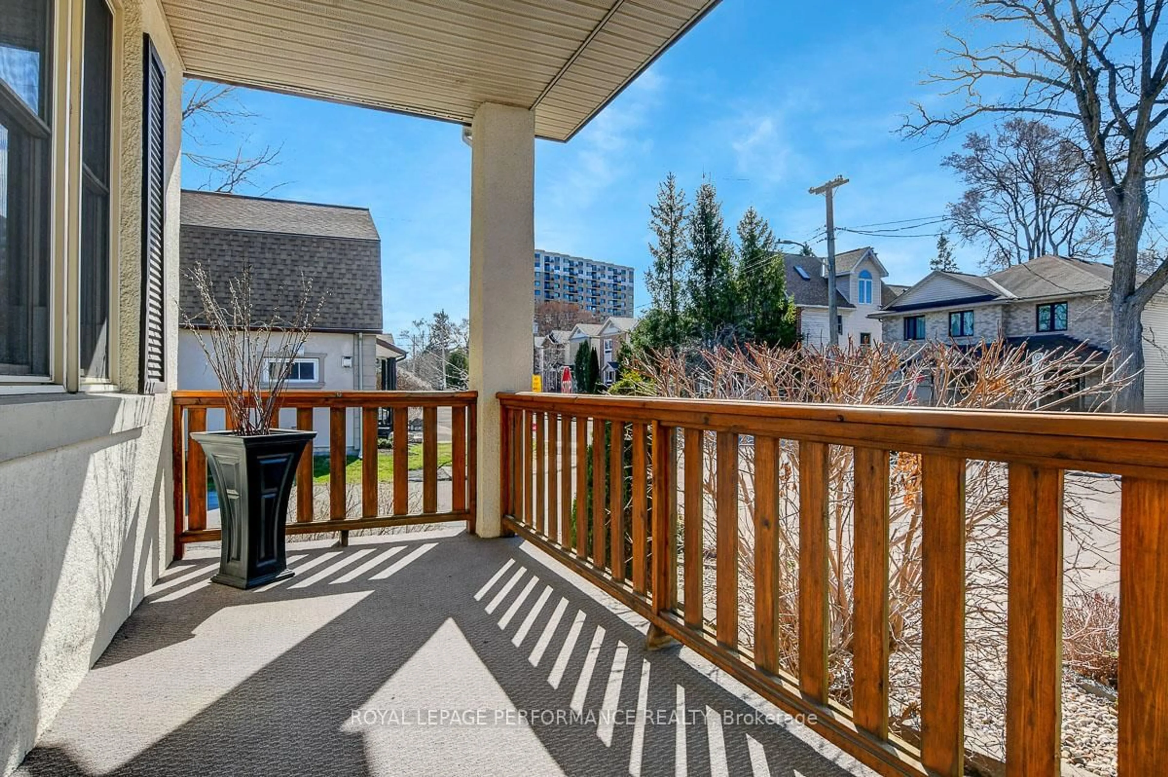 Patio, unknown for 21 Prince Albert St, Ottawa Ontario K1K 2A5