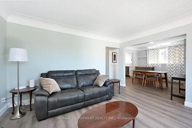 Additional property image - 333 East 42nd St