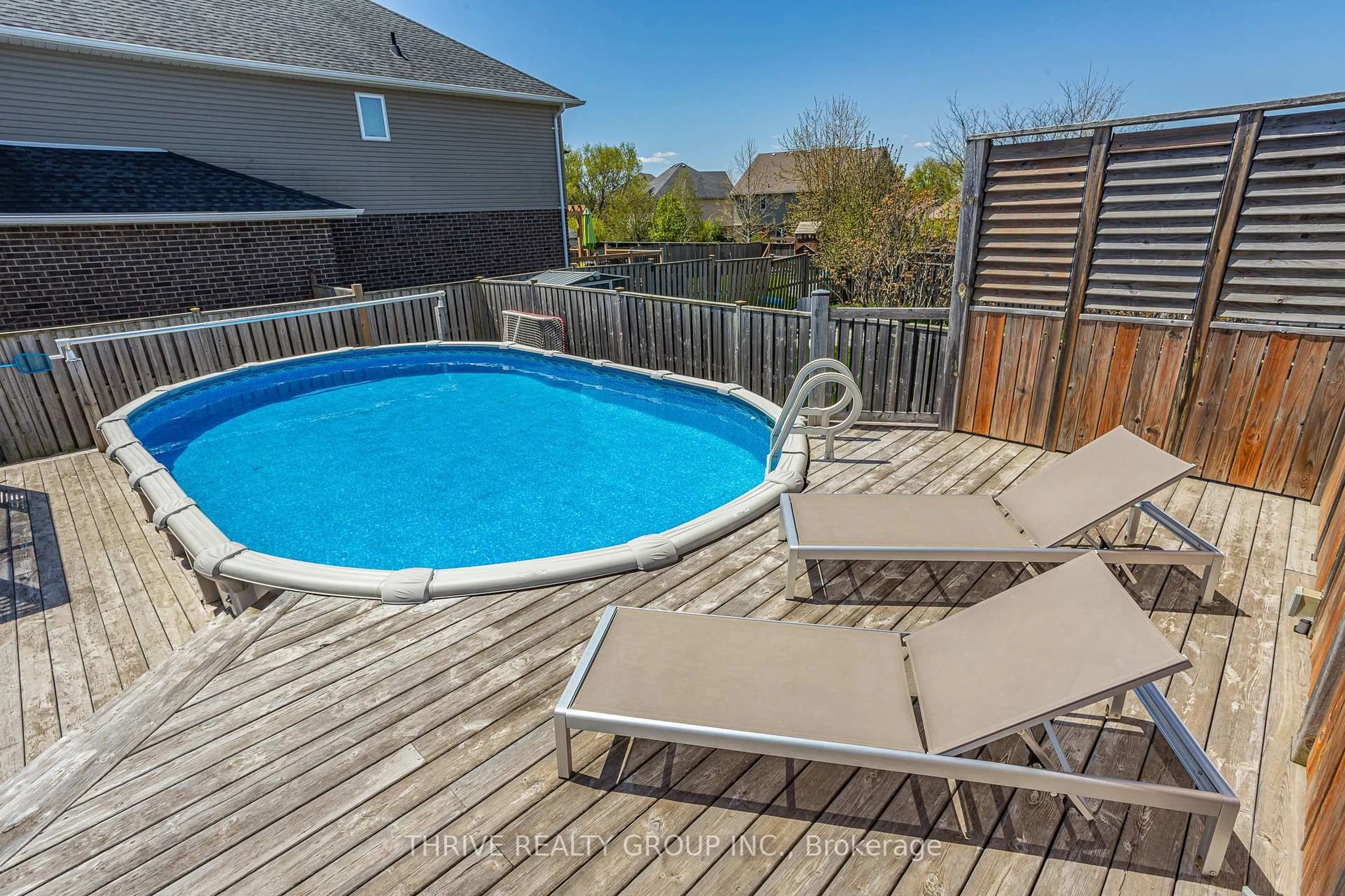Pool for 26 Harvest Crt, St. Thomas Ontario N5R 0B8