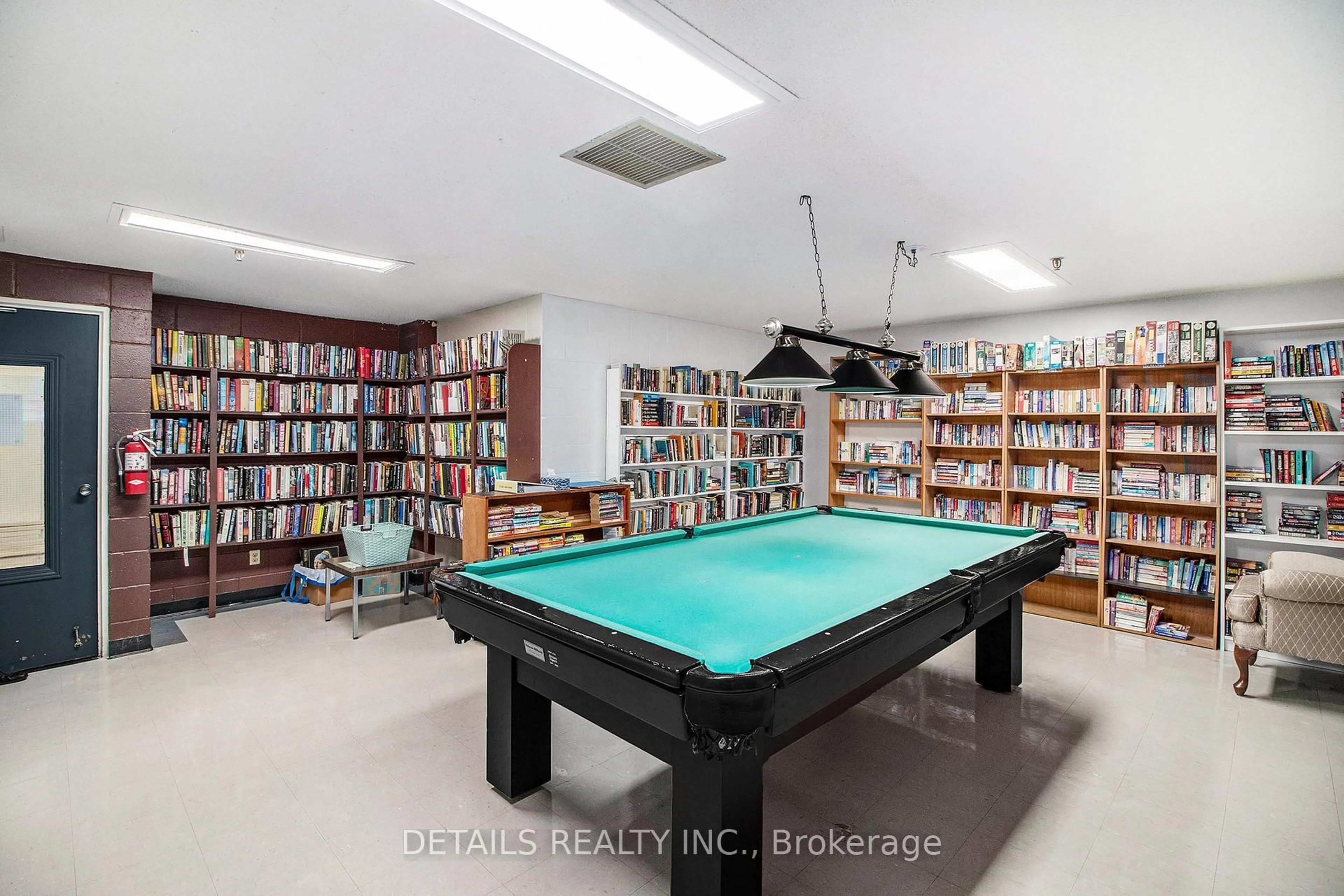 A pic of a room for 3360 Southgate Rd #803, Ottawa Ontario K1V 9A6