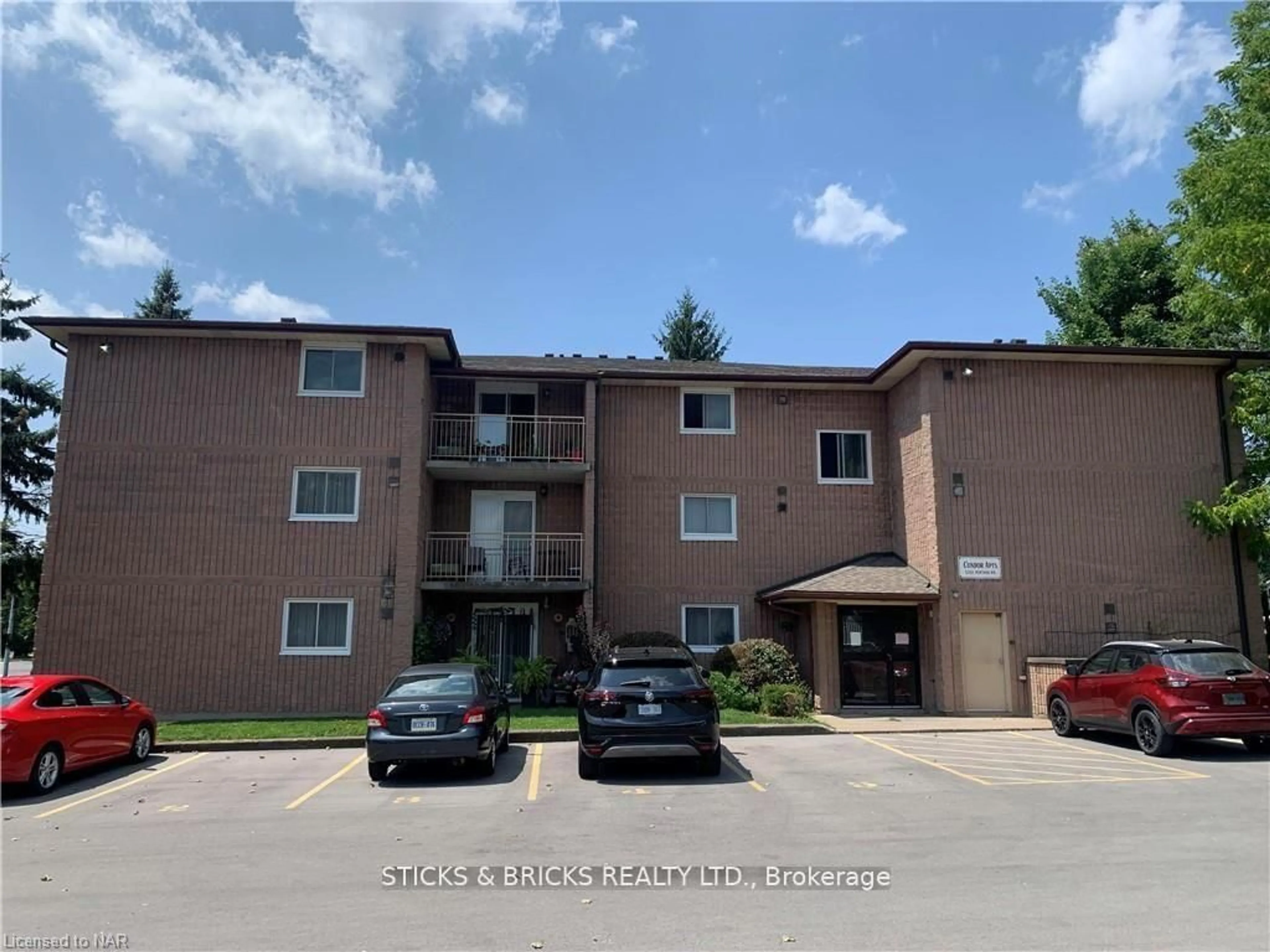 A pic from outside/outdoor area/front of a property/back of a property/a pic from drone, unknown for 5222 Portage Rd #202, Niagara Falls Ontario L2E 6B6