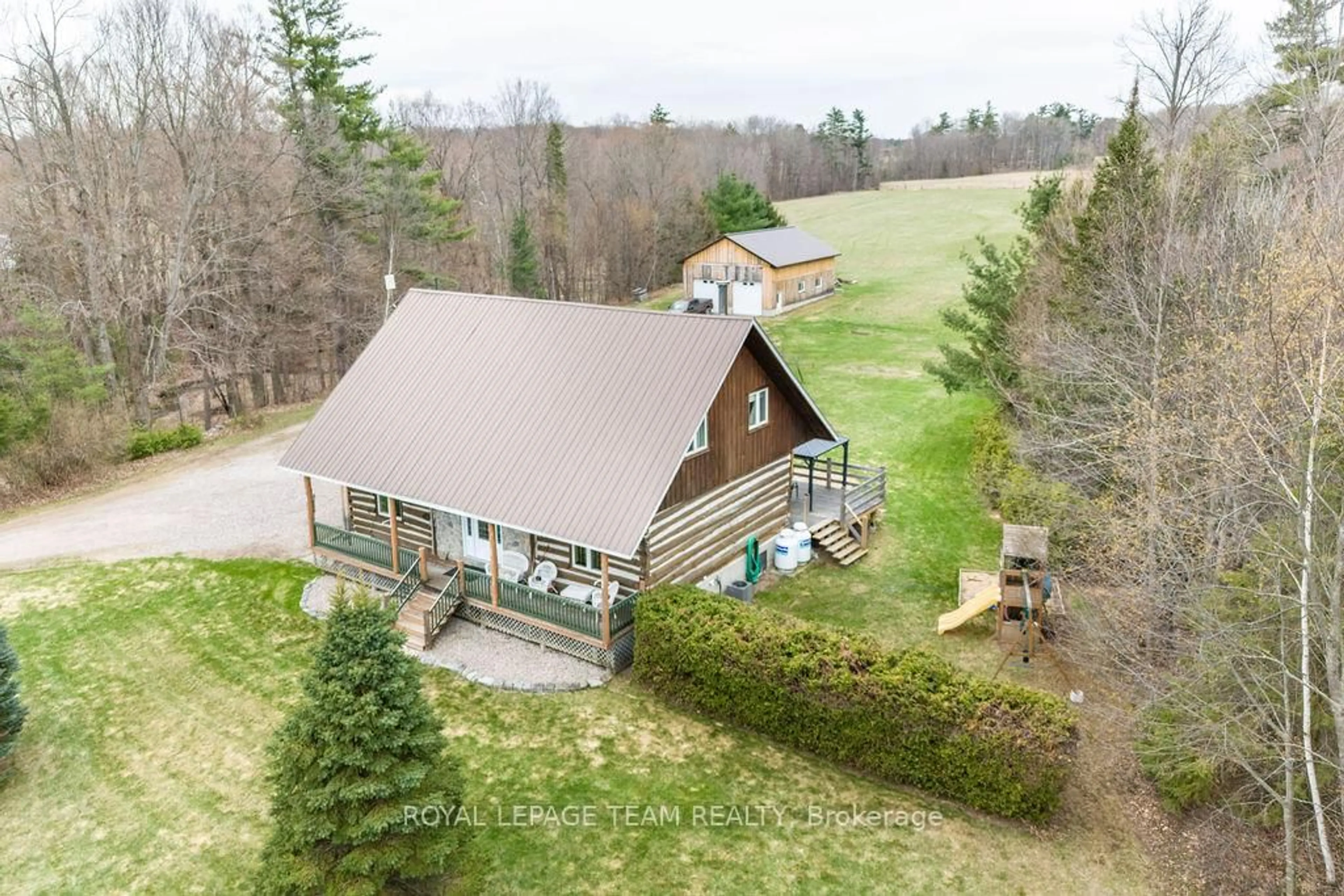 A pic from outside/outdoor area/front of a property/back of a property/a pic from drone, unknown for 5253 River Rd, Renfrew Ontario K7V 3Z8
