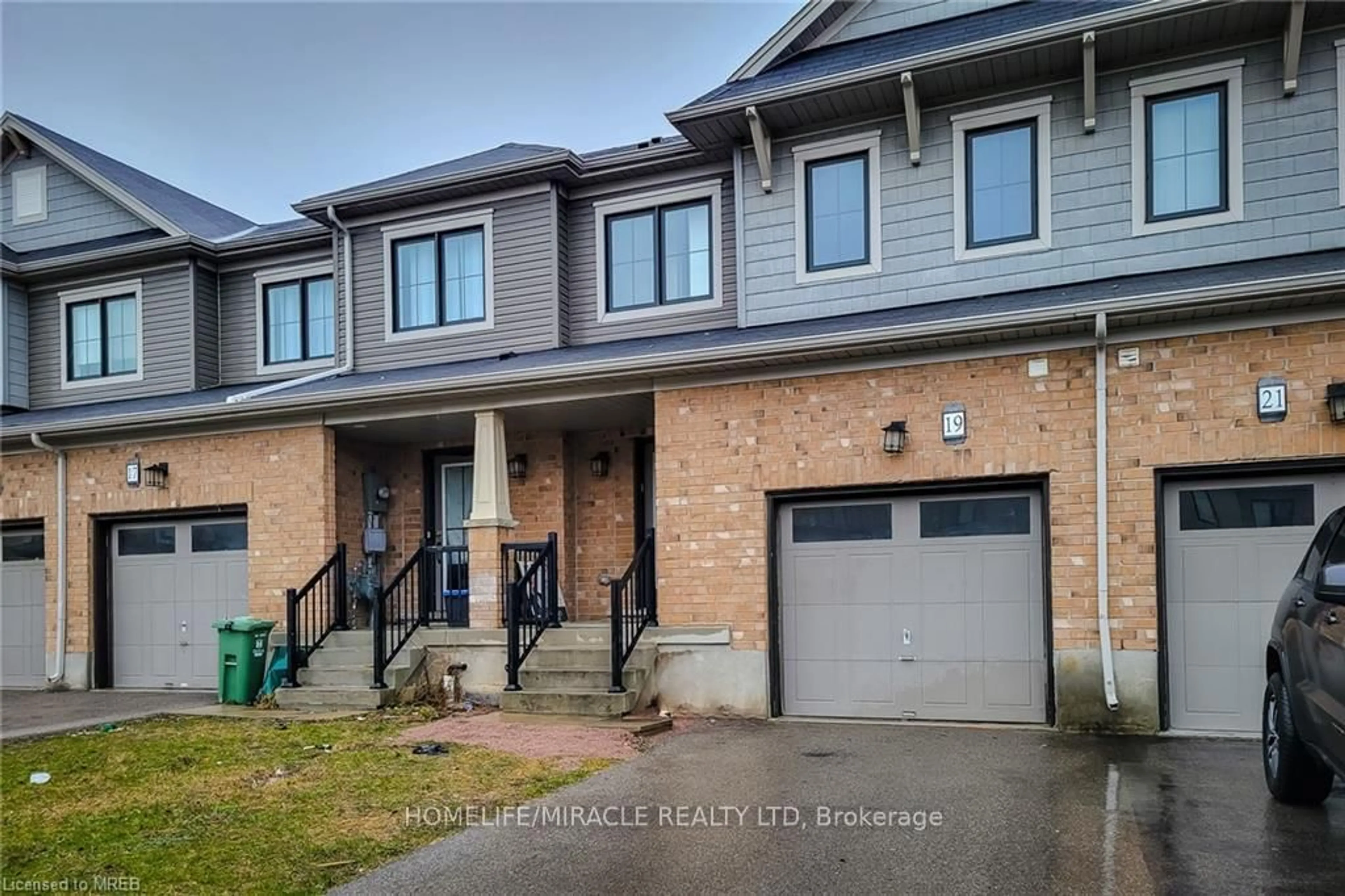 Home with brick exterior material, street for 19 Sherway St, Hamilton Ontario L8J 0J4