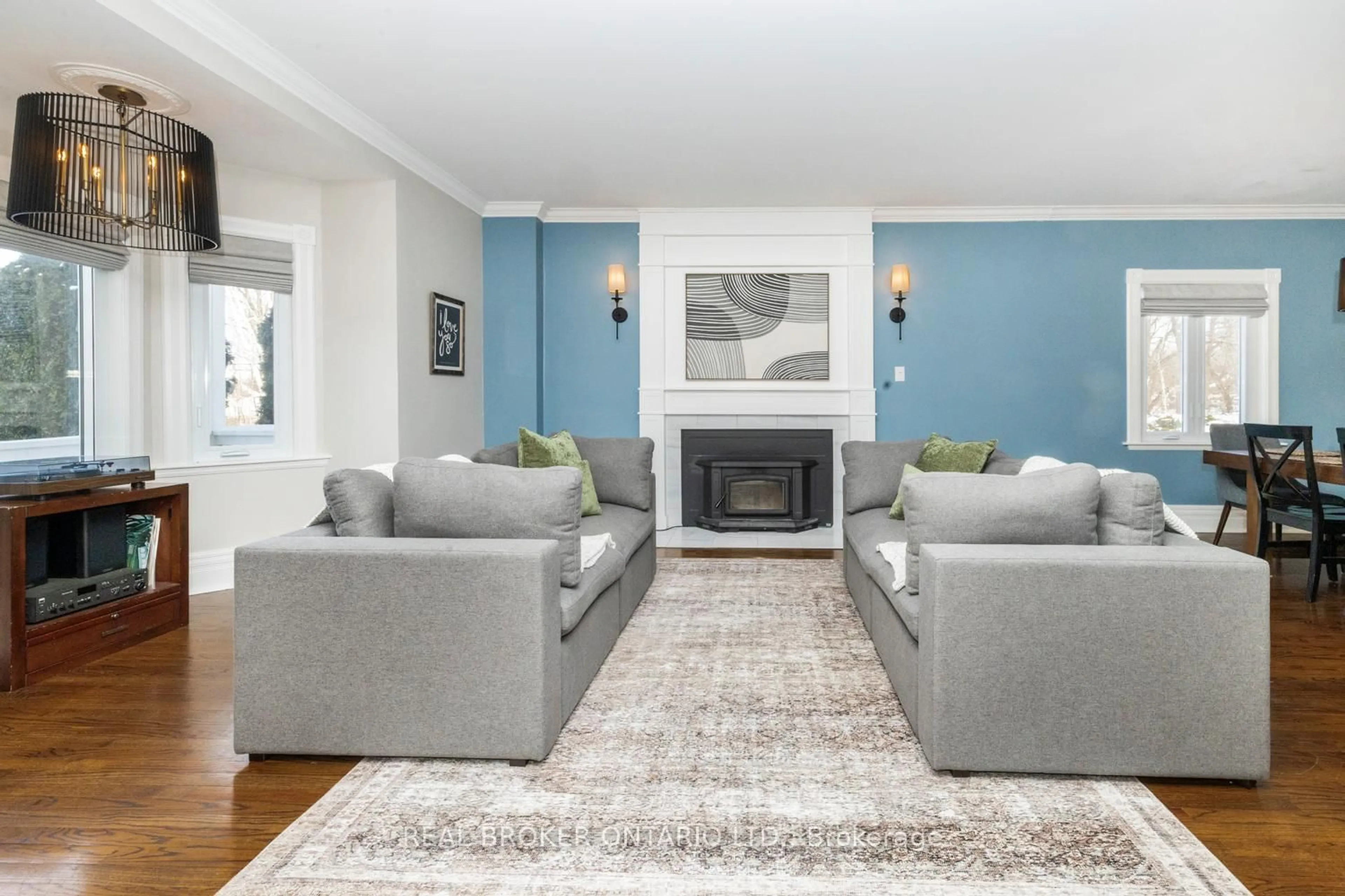 Living room with furniture, unknown for 2410 Concession Rd, North Grenville Ontario K0G 1J0