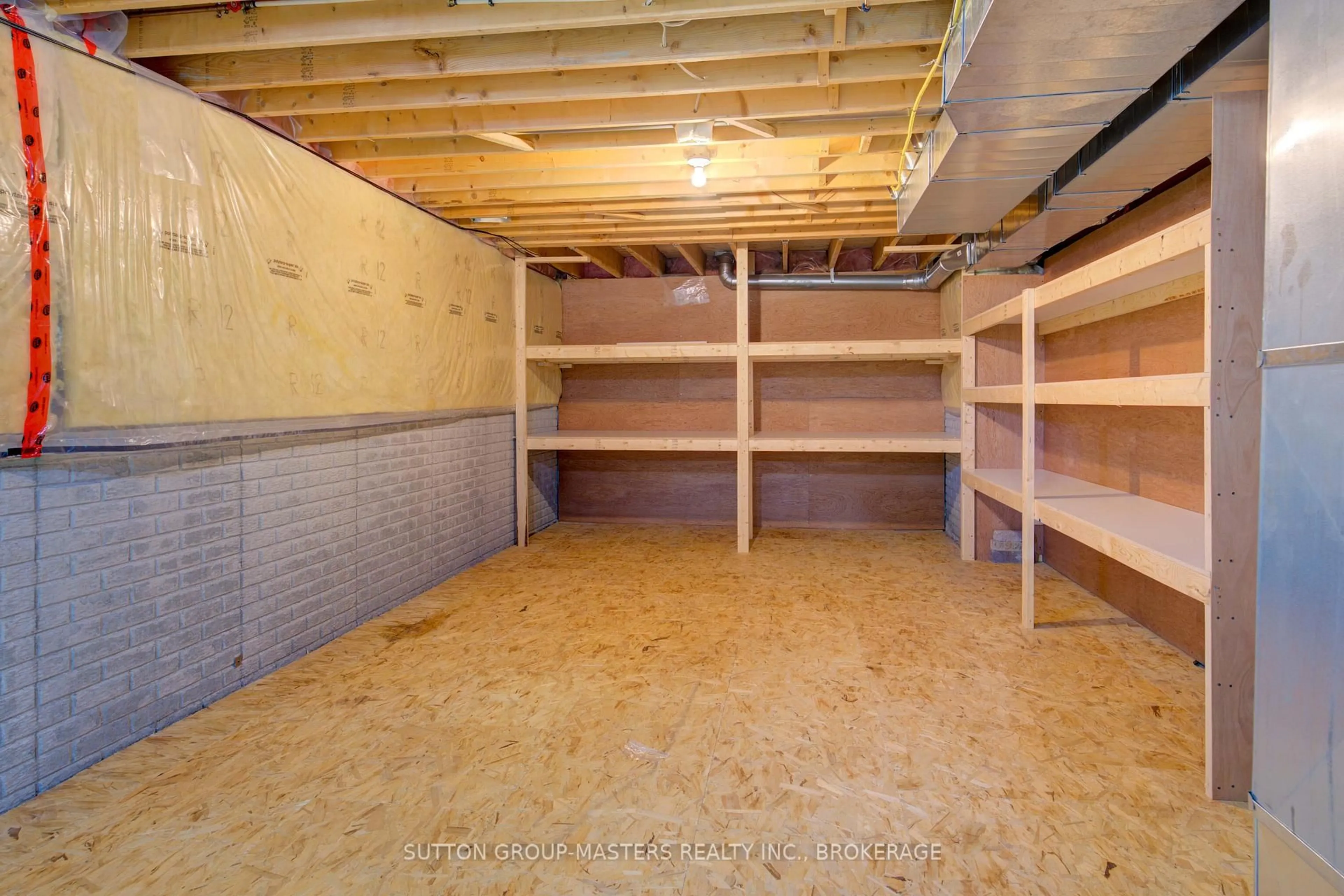 Storage room or clothes room or walk-in closet for 30 Country Club Dr, Bath Ontario K0H 1G0