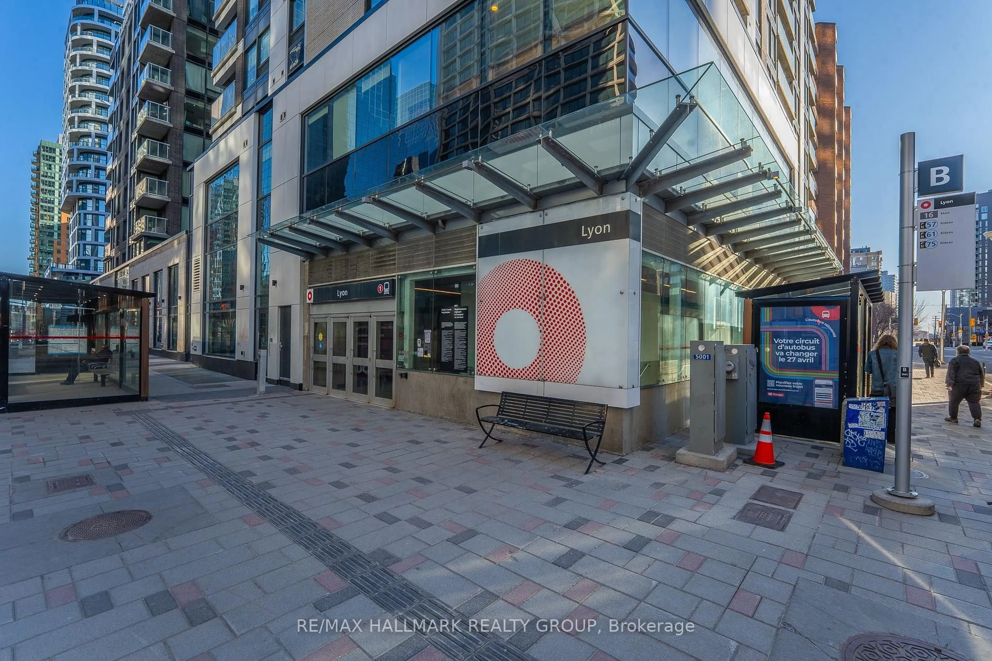 Unknown for 340 Queen St #1903, Ottawa Ontario K1R 0G1