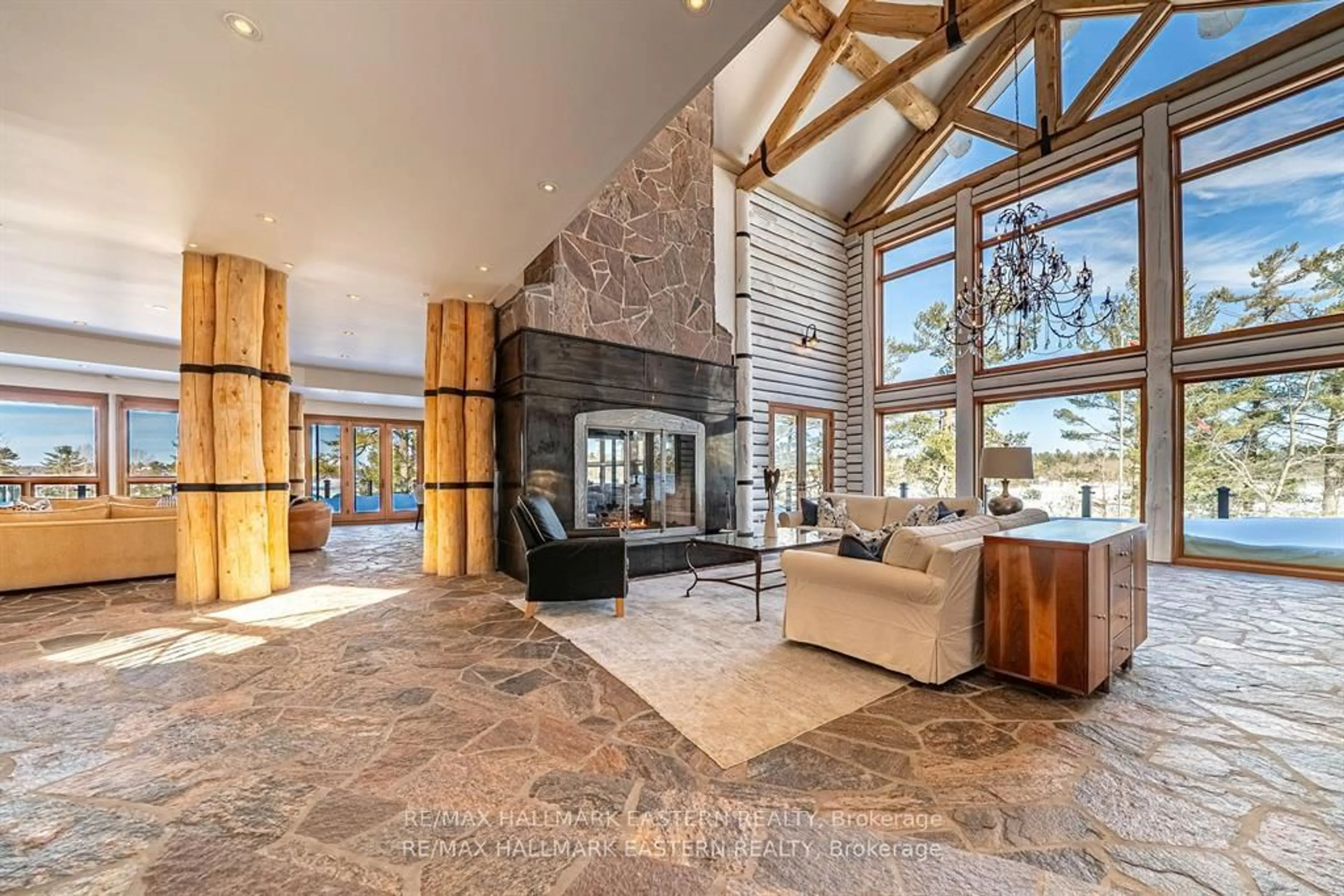Lobby for 2884 FIRE ROUTE 47 N/A, Smith-Ennismore-Lakefield Ontario K0L 2H0