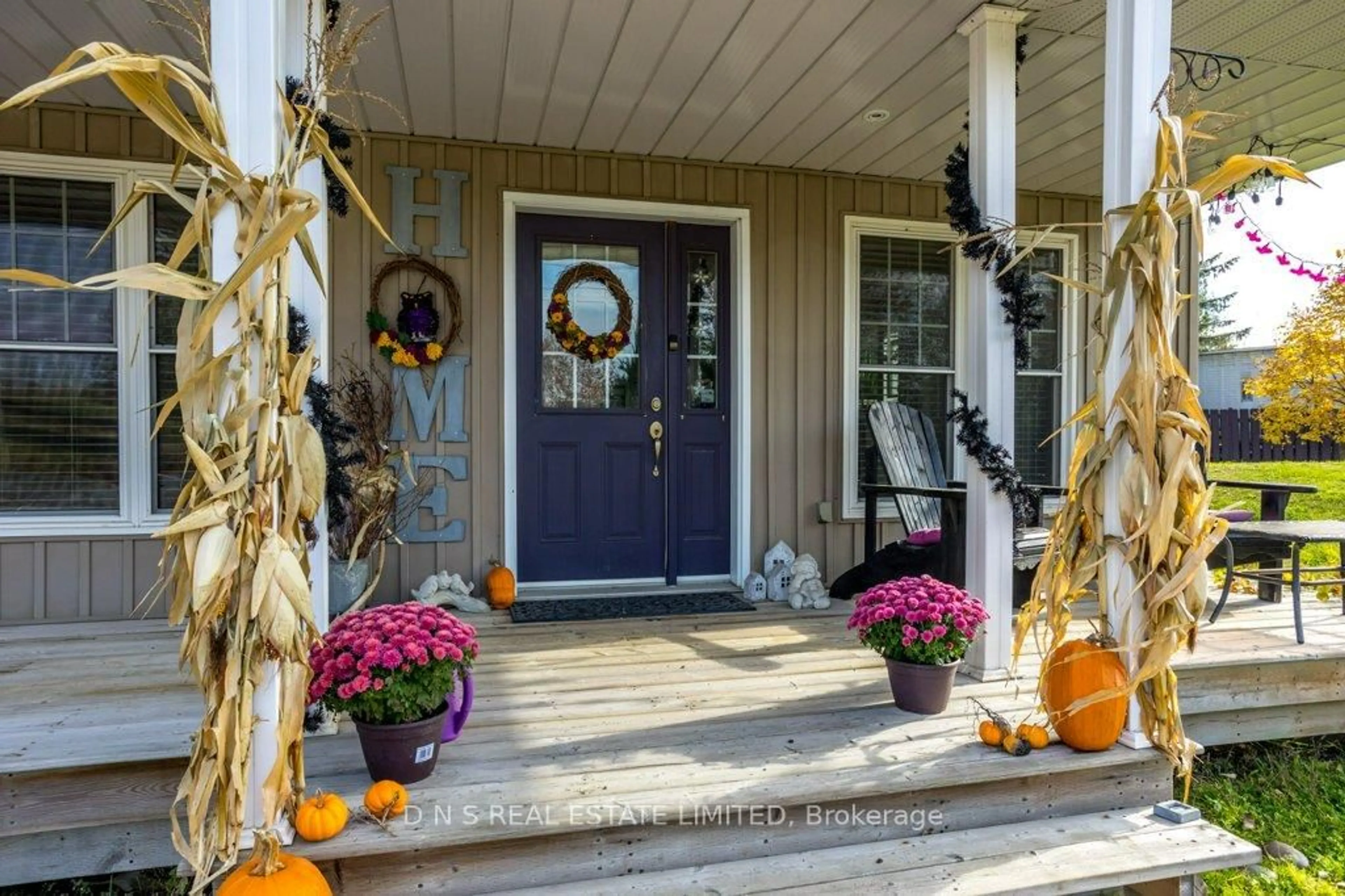 Indoor entryway for 2219 Burnham Line, Otonabee-South Monaghan Ontario K9J 6X7