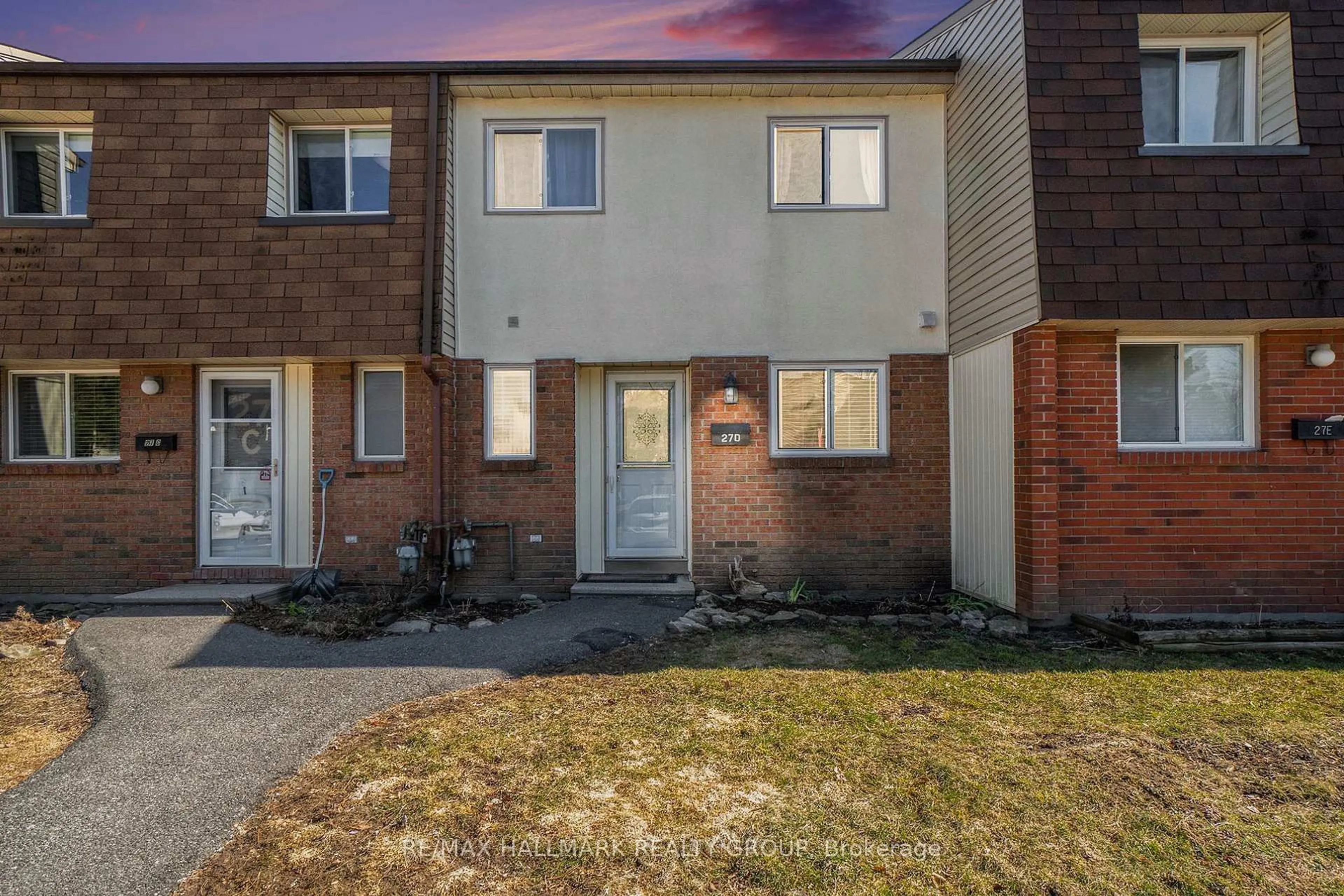 Home with brick exterior material, street for 27 Sonnet Cres #D, Ottawa Ontario K2H 8W8
