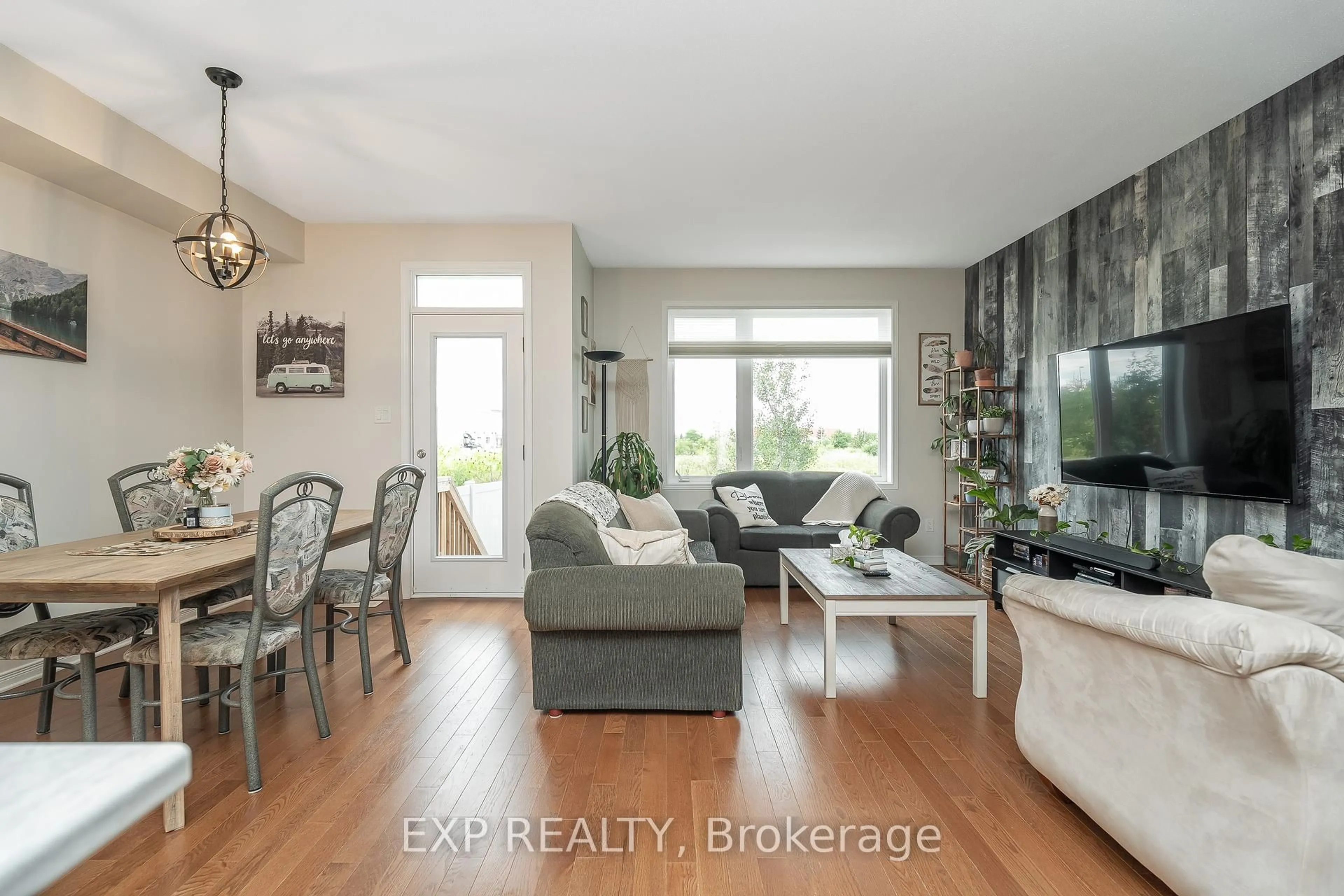 Living room with furniture, unknown for 25 Stokes Dr, Carleton Place Ontario K7C 0J6